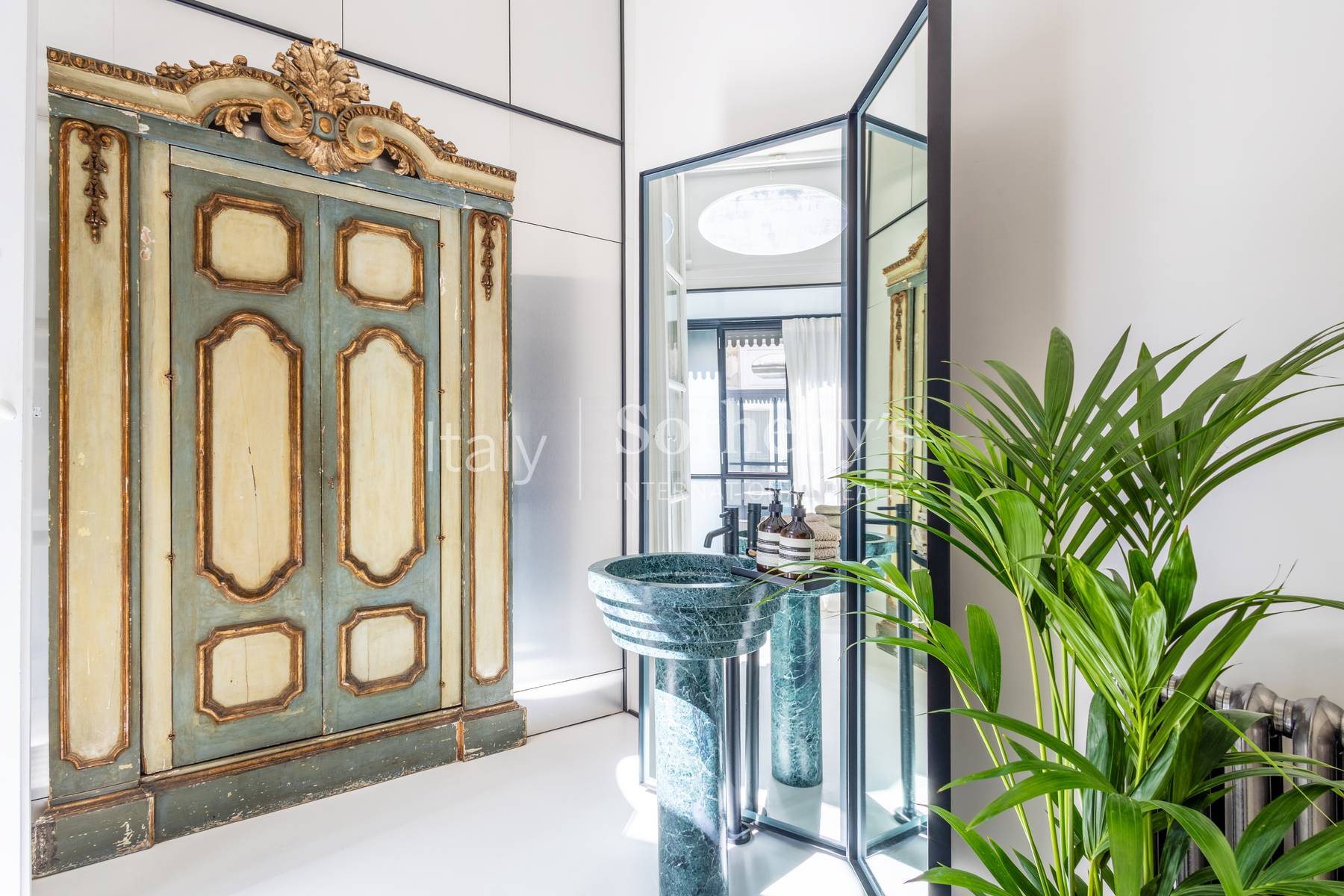  Sophisticated design apartment in the heart of Naples - 物件實景