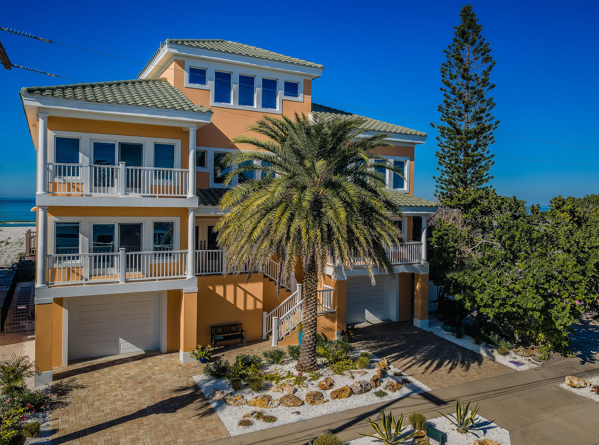 Clearwater, Florida, 33767, United States, 4 Bedrooms Bedrooms, ,5 BathroomsBathrooms,Residential,For Sale,2010796