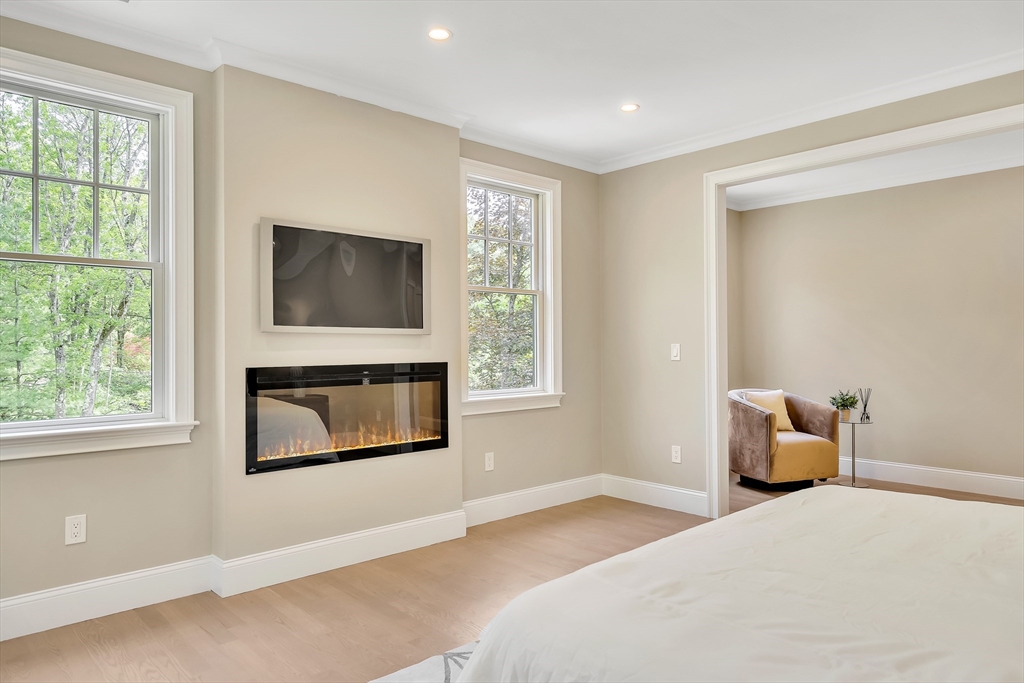 Lexington, Massachusetts, 02420, United States, 6 Bedrooms Bedrooms, ,7 BathroomsBathrooms,Residential,For Sale,1837719