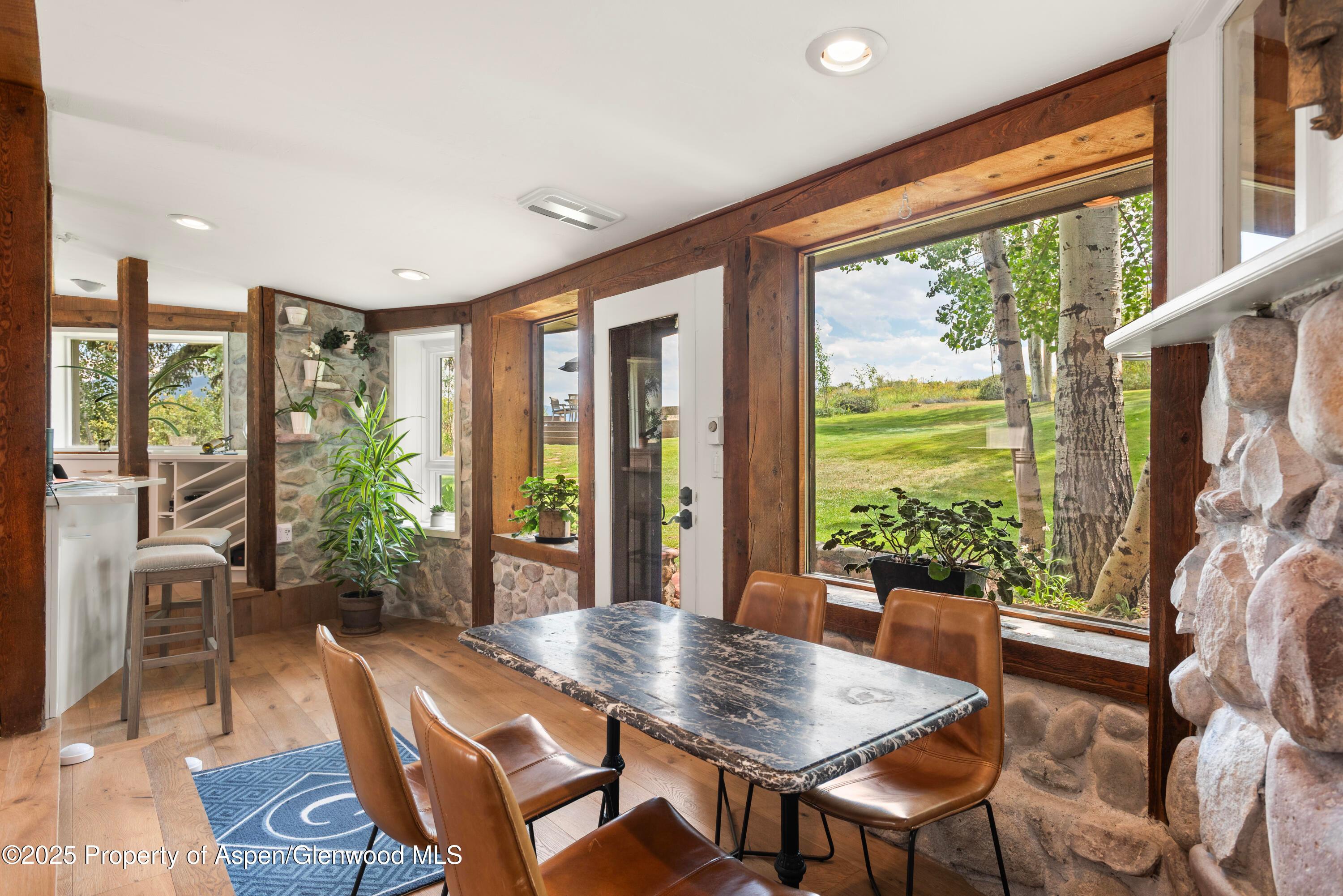 Aspen, Colorado, 81611, United States, 3 Bedrooms Bedrooms, ,4 BathroomsBathrooms,Residential,For Sale,1932450