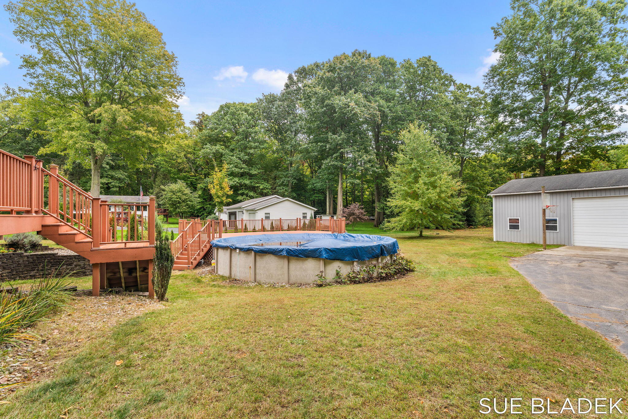 Fennville, Michigan, 49408, United States, 4 Bedrooms Bedrooms, ,4 BathroomsBathrooms,Residential,For Sale,1966449