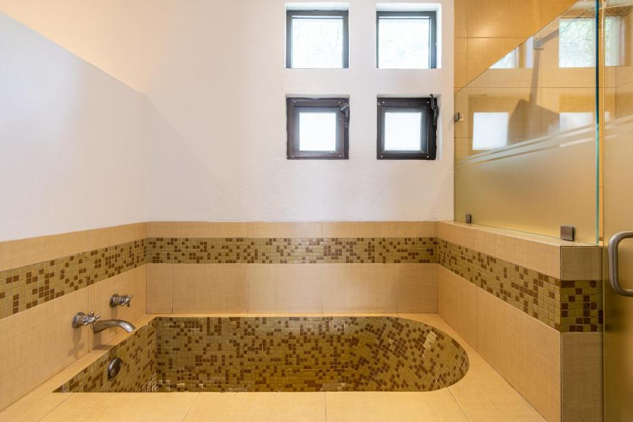 San Miguel de Allende, Guanajuato, 37766, Mexico, 4 Bedrooms Bedrooms, ,3 BathroomsBathrooms,Residential,For Sale,1916659