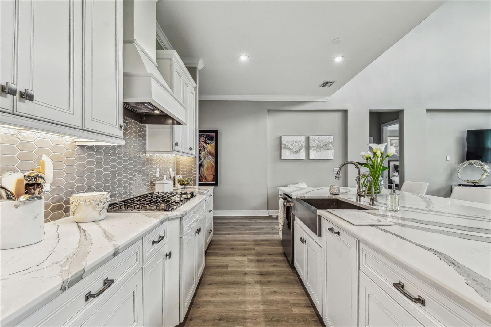 Wesley Chapel, Florida, 33543, United States, 5 Bedrooms Bedrooms, ,4 BathroomsBathrooms,Residential,For Sale,2008610