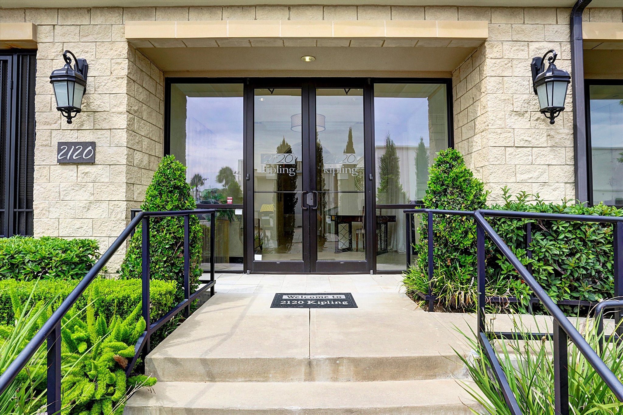  2120 Kipling Street #207 - 物件實景