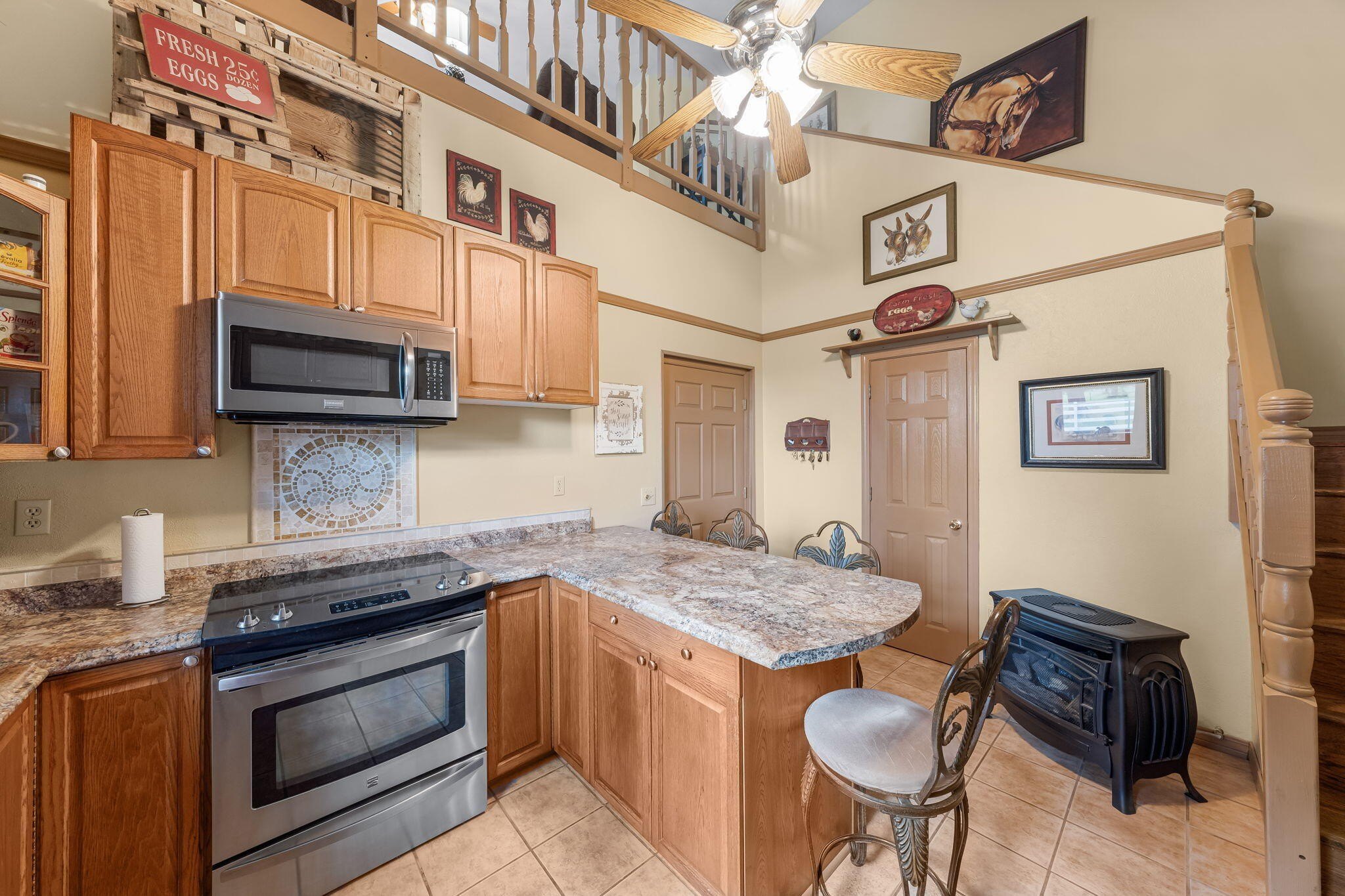 Youngstown, Florida, 32466, United States, 6 Bedrooms Bedrooms, ,6 BathroomsBathrooms,Residential,For Sale,1981831