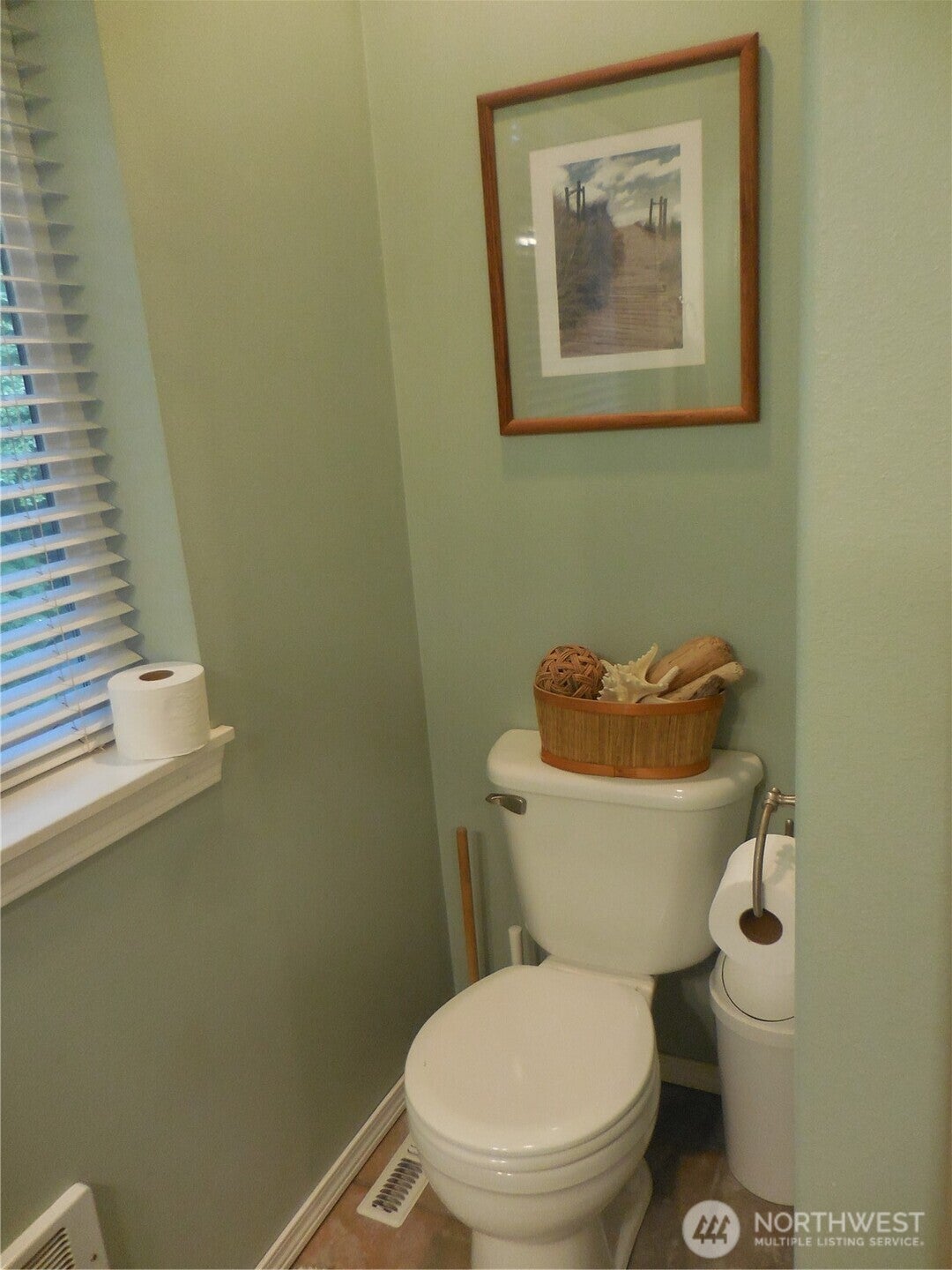 Port Orchard, Washington, 98367, United States, 3 Bedrooms Bedrooms, ,3 BathroomsBathrooms,Residential,For Sale,1925960