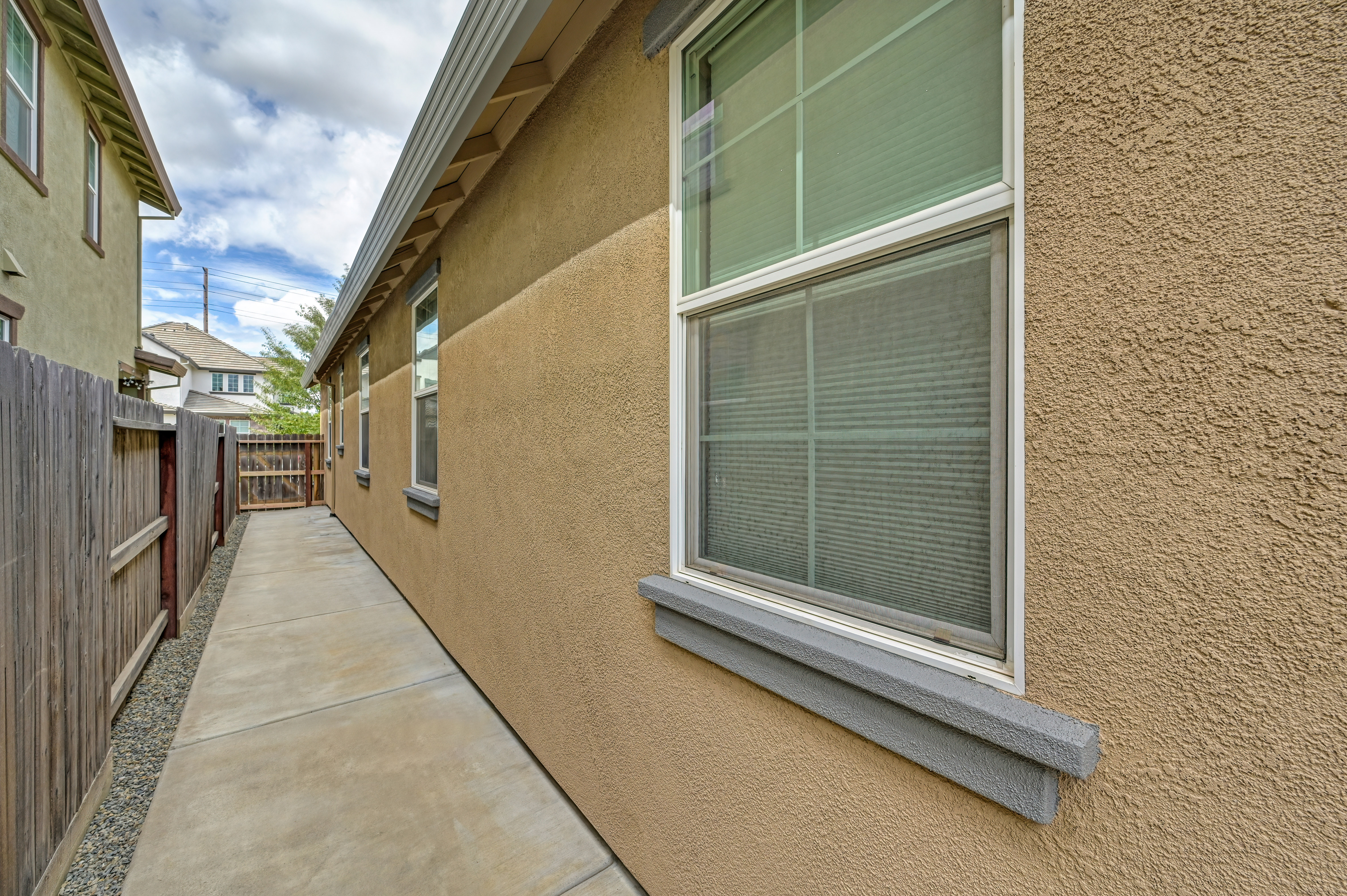  7153 Greenford Way, Roseville, CA 95747 - 物件實景