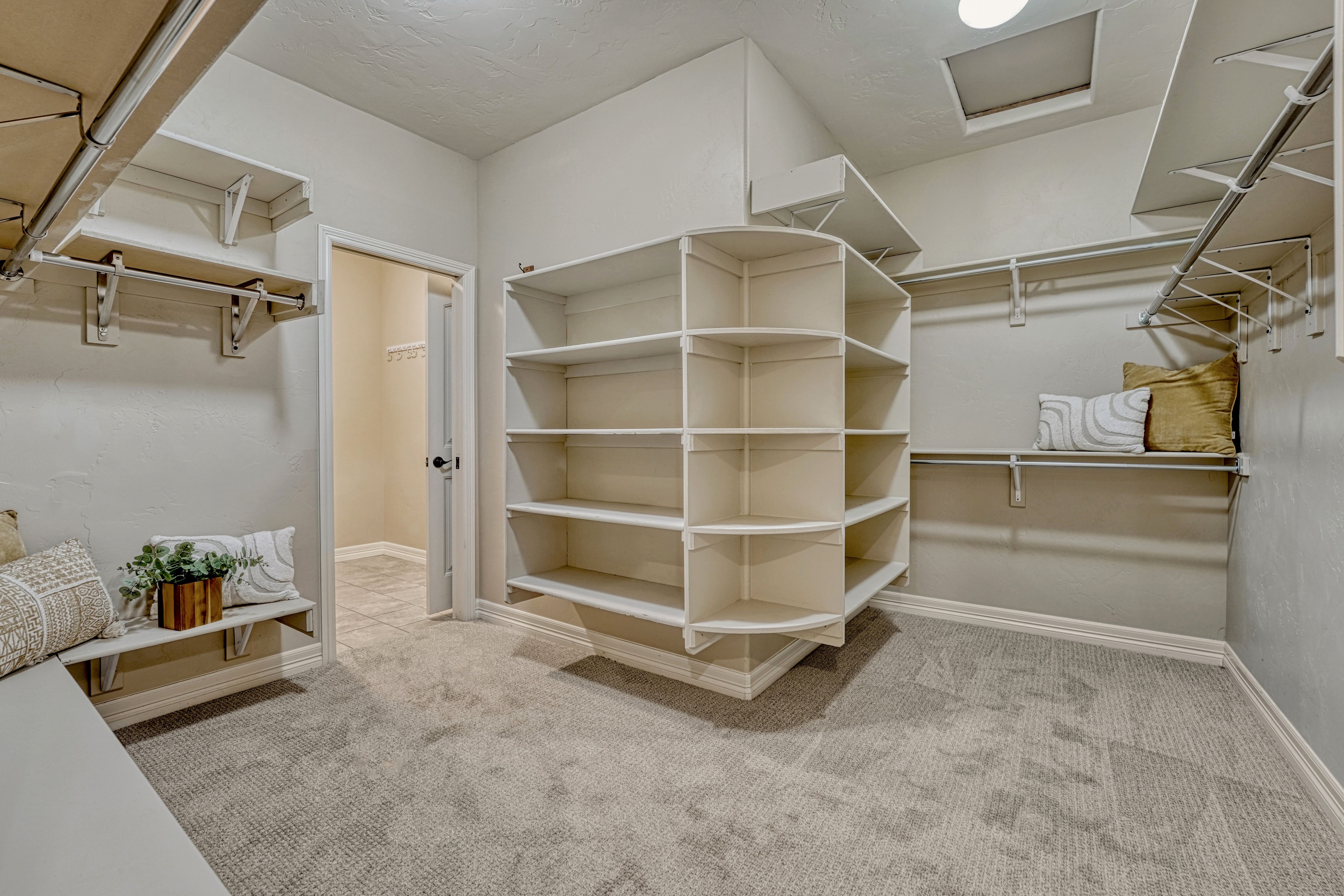  Elevated Living with Unmatched Pikes Peak Views in Flying Horse - 物件實景