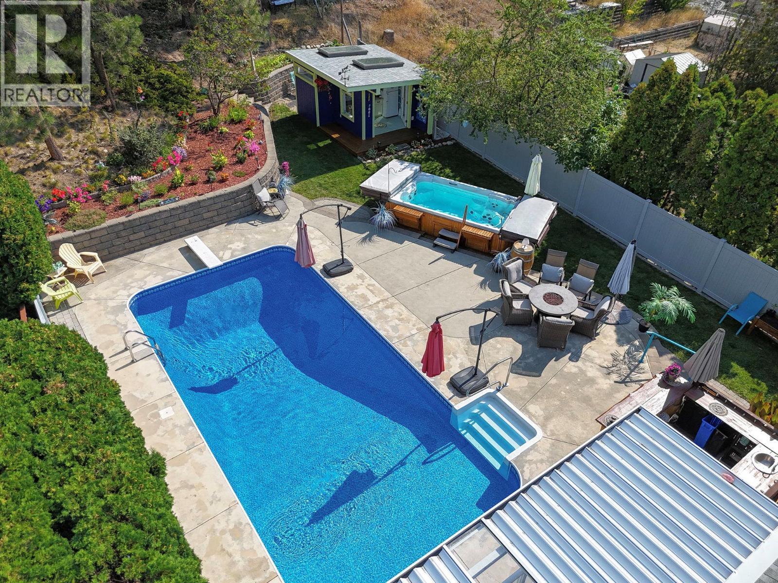 PENTICTON, British Columbia, V2A 7E7, CA, 4 Bedrooms Bedrooms, ,3 BathroomsBathrooms,Residential,For Sale,1947241