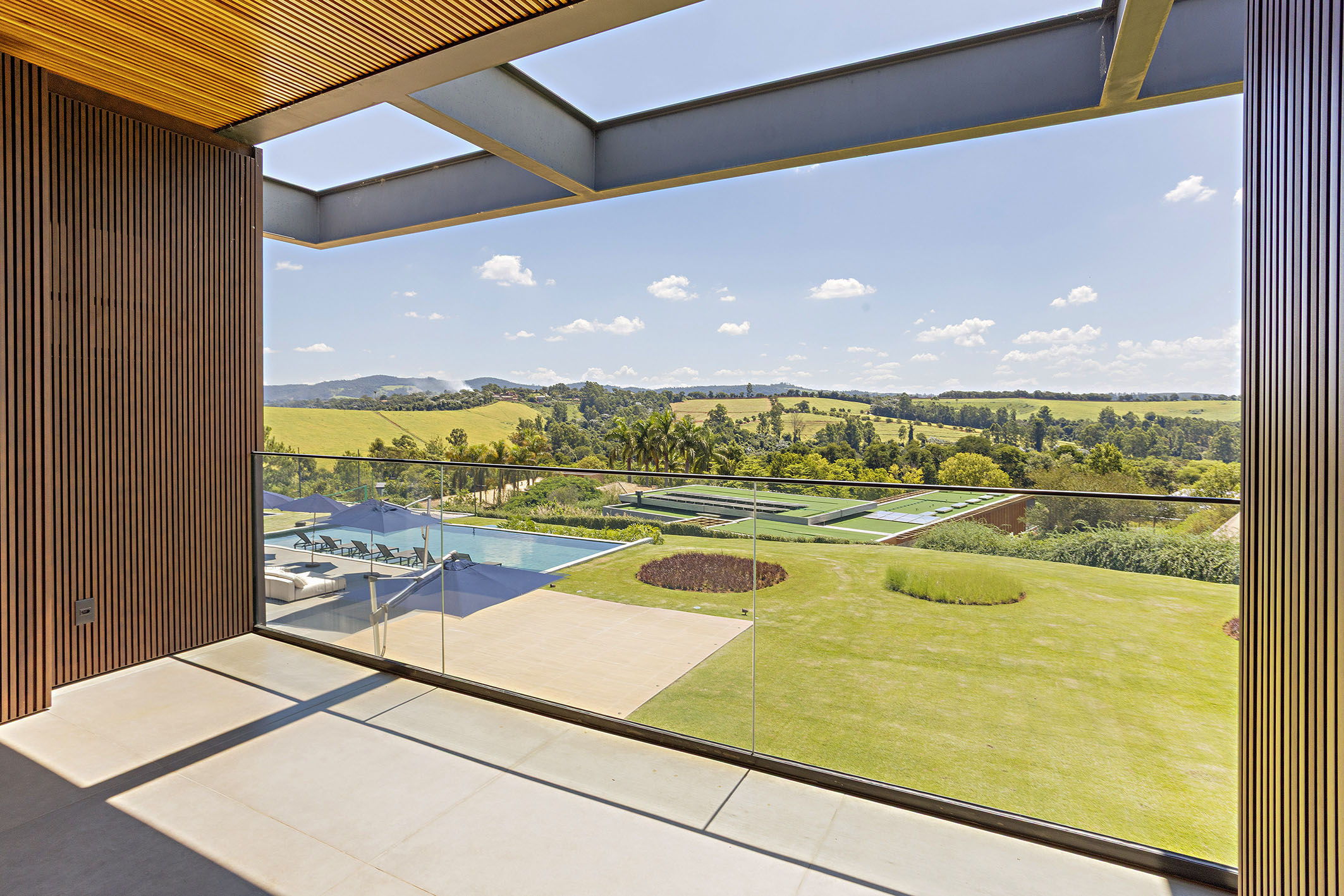  Olegário de Sá-designed residence in a privileged setting at Quinta da Baroneza - 物件實景
