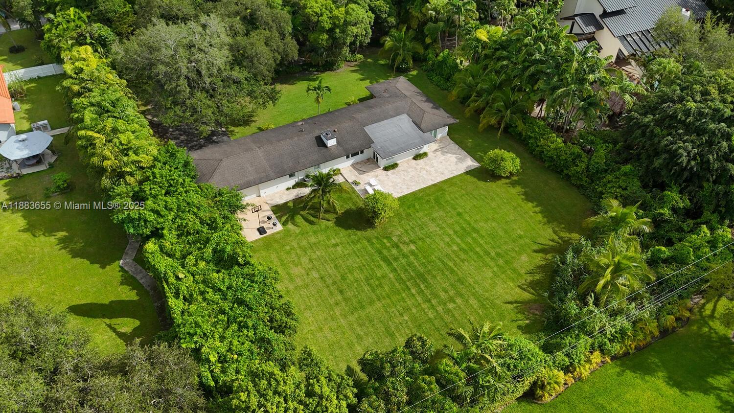 Miami, Florida, 33173, United States, 4 Bedrooms Bedrooms, ,2 BathroomsBathrooms,Residential,For Sale,1986231