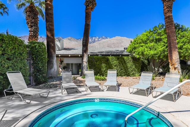 Palm Springs, California, 92264, United States, 3 Bedrooms Bedrooms, ,2 BathroomsBathrooms,Residential,For Sale,1998935