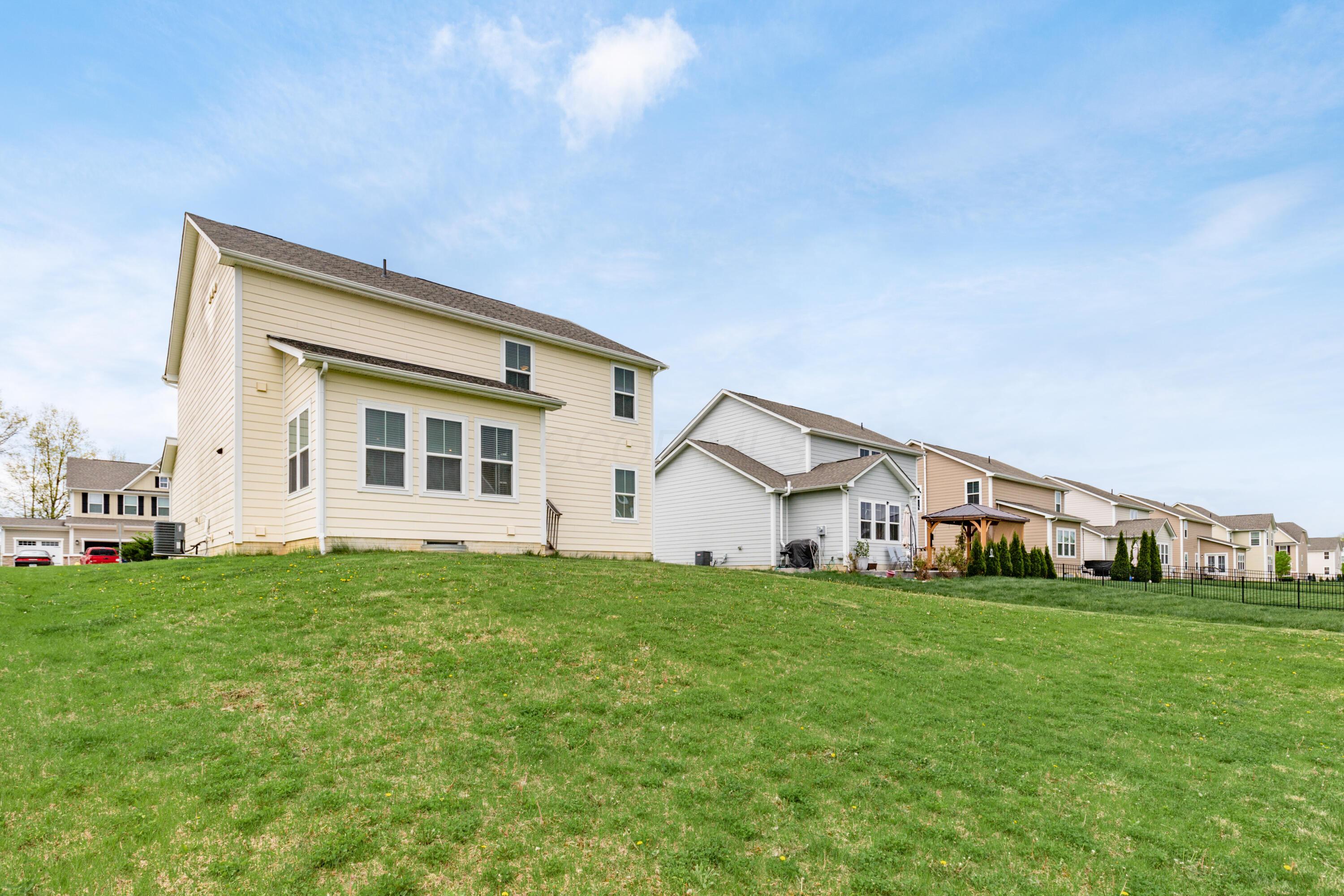 Lewis Center, Ohio, 43035, United States, 4 Bedrooms Bedrooms, ,4 BathroomsBathrooms,Residential,For Sale,1778404