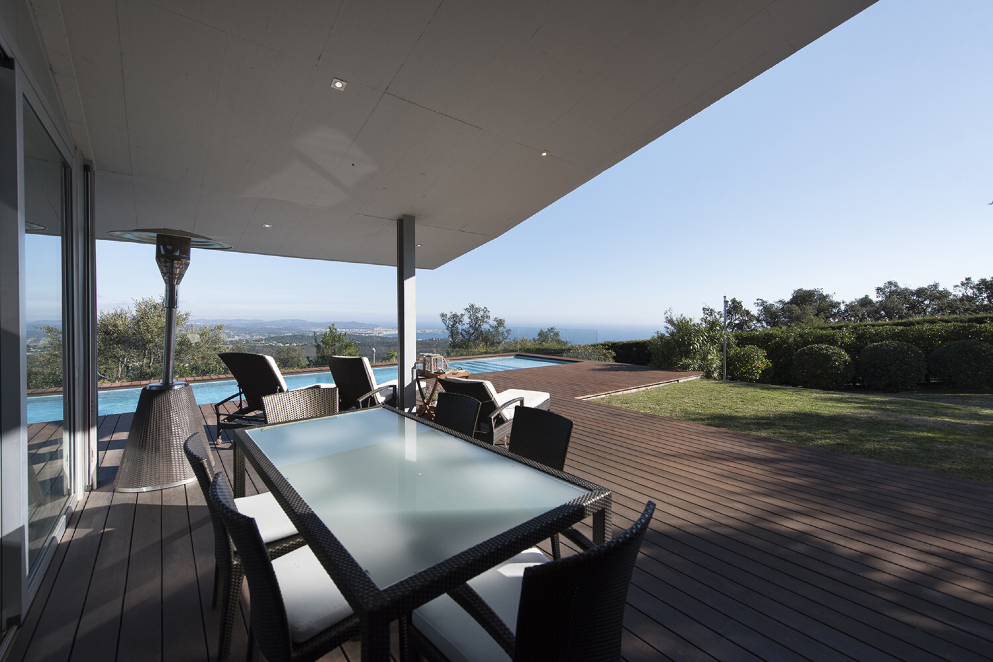  Extraordinary property with breathtaking views - 物件實景