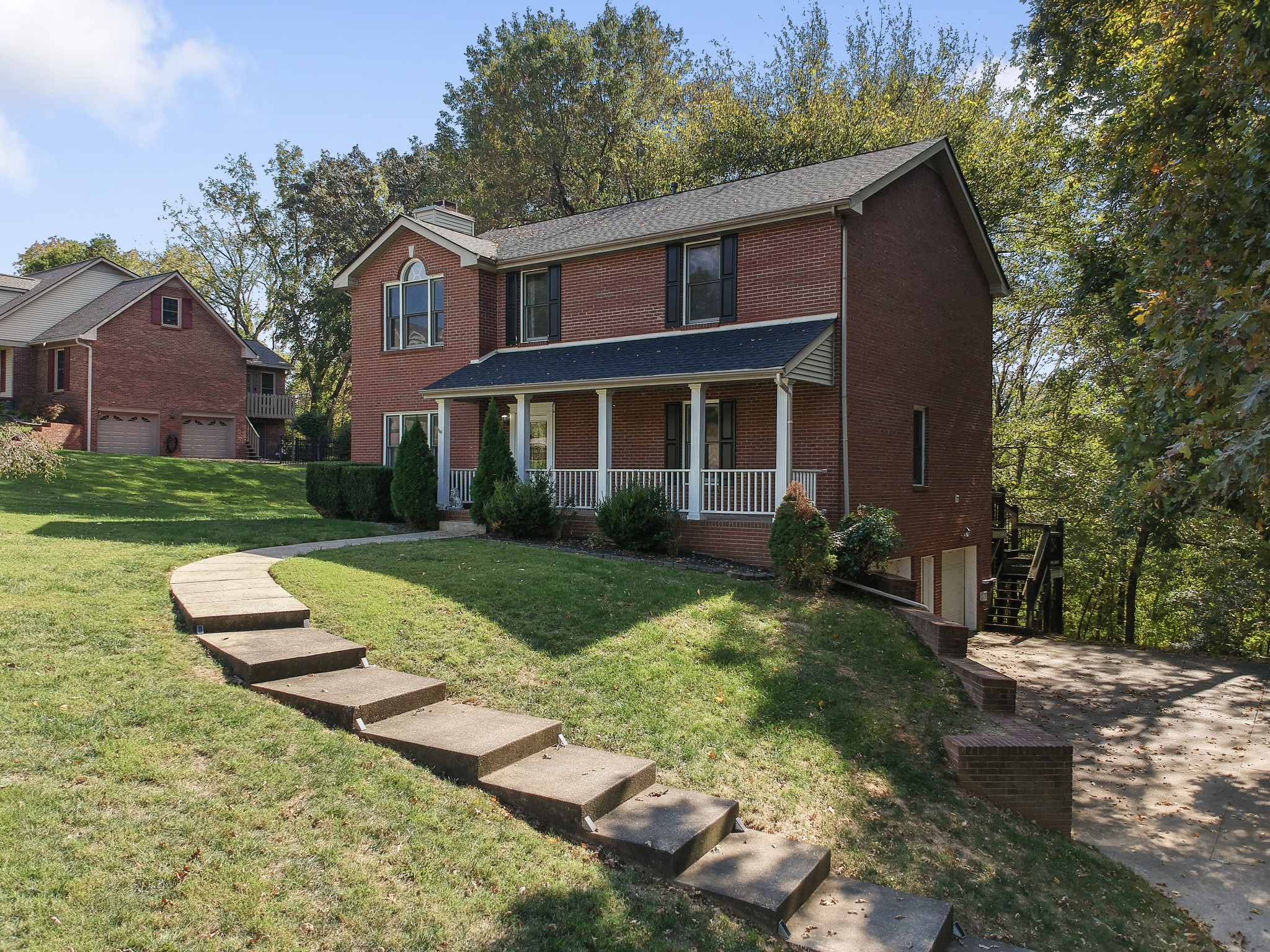 Clarksville, Tennessee, 37043, United States, 3 Bedrooms Bedrooms, ,3 BathroomsBathrooms,Residential,For Sale,1978021