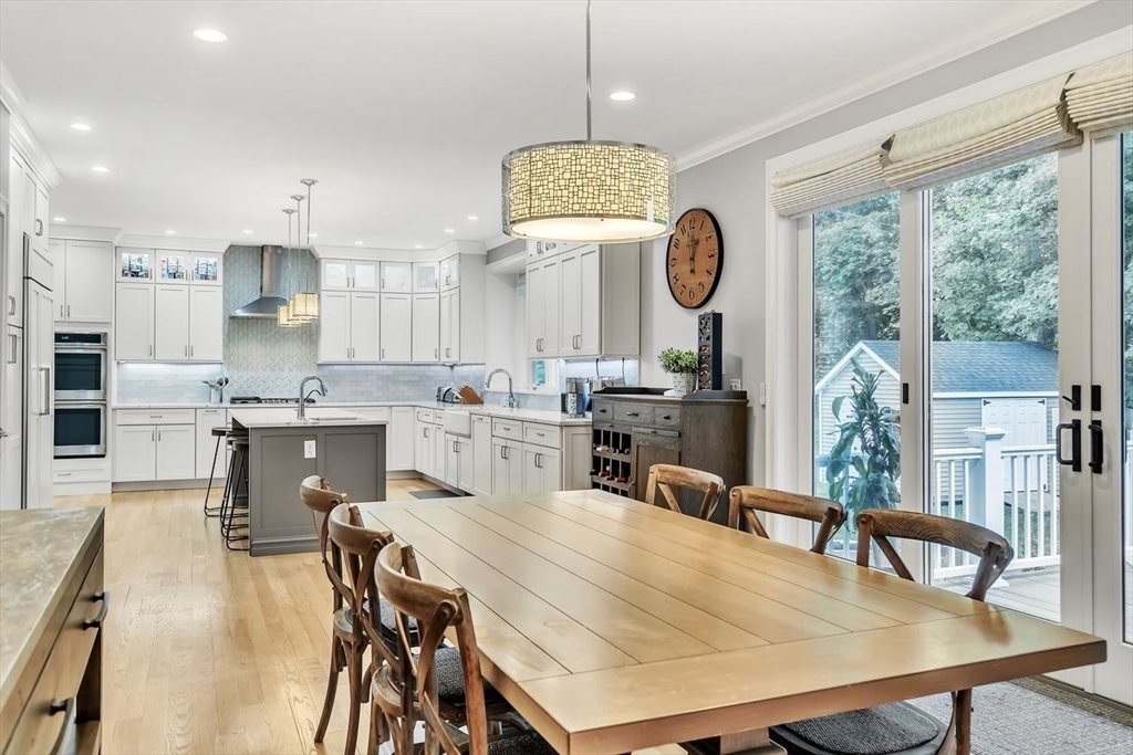 Bedford, Massachusetts, 01730, United States, 5 Bedrooms Bedrooms, ,5 BathroomsBathrooms,Residential,For Sale,1940656