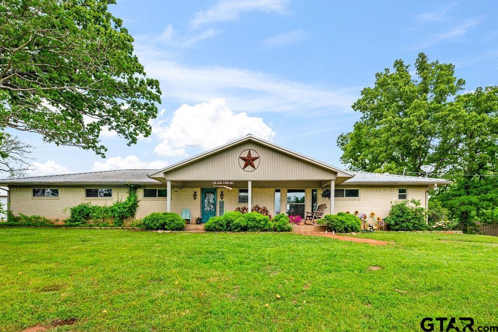 1475 FM 49, Mineola, Texas, 75773, United States, 4 Bedrooms Bedrooms, ,3 BathroomsBathrooms,Residential,For Sale,1475 FM 49,1673387