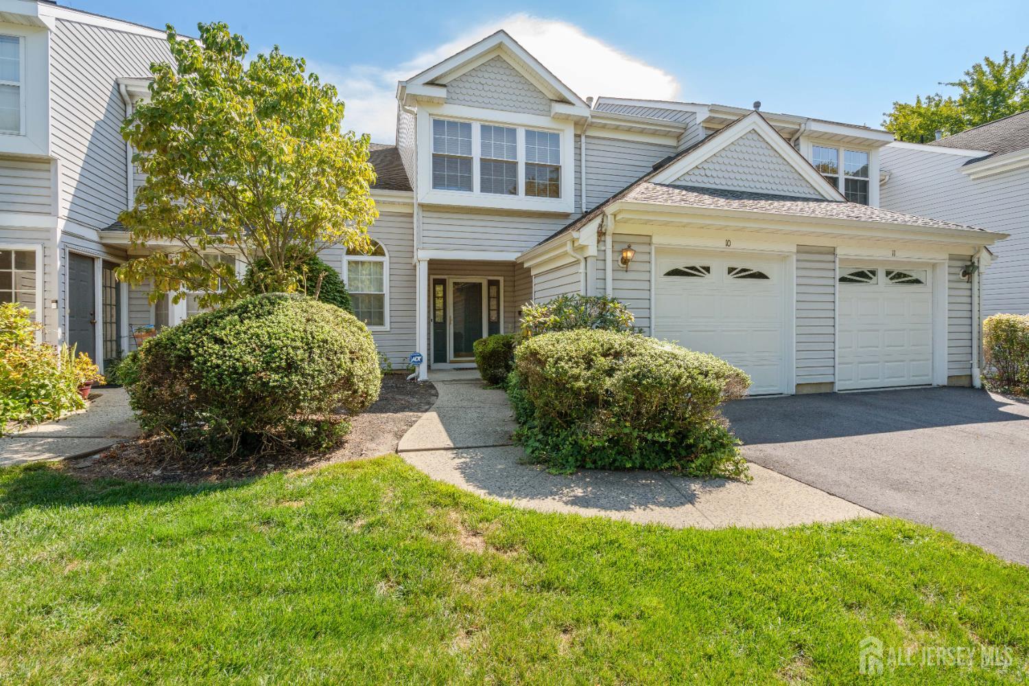 Sayreville, New Jersey, 08872, United States, 3 Bedrooms Bedrooms, ,3 BathroomsBathrooms,Residential,For Sale,1937577