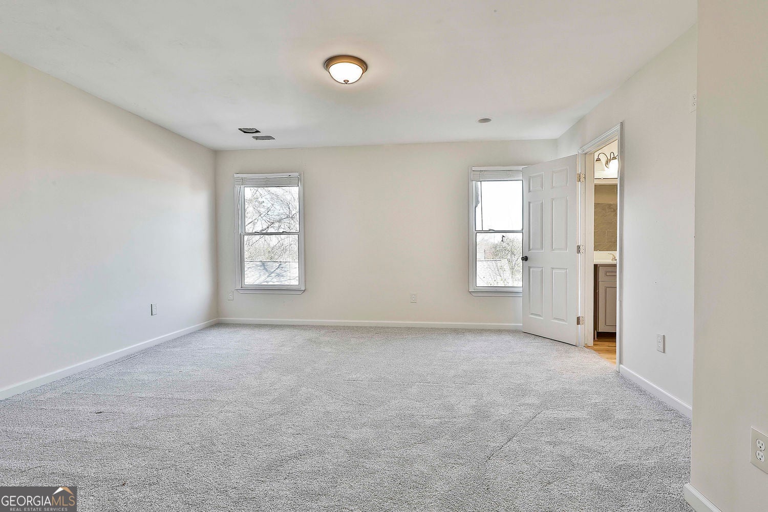 Atlanta, Georgia, 30314, United States, 5 Bedrooms Bedrooms, ,4 BathroomsBathrooms,Residential,For Sale,2006561