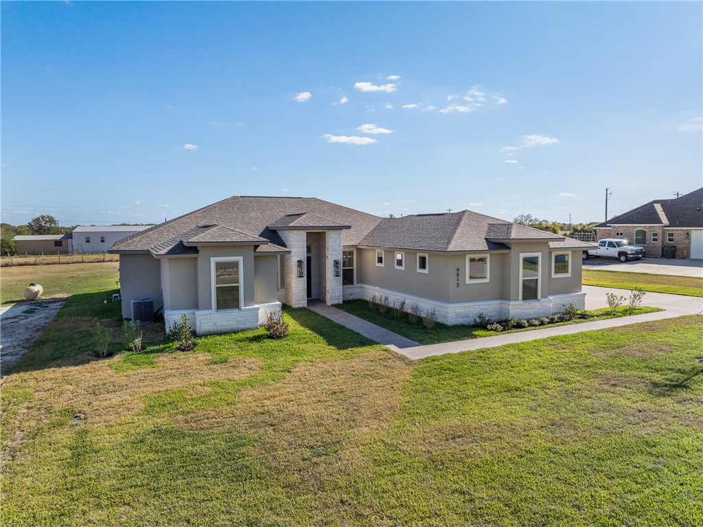 Bryan, Texas, 77808, United States, 3 Bedrooms Bedrooms, ,3 BathroomsBathrooms,Residential,For Sale,1990427