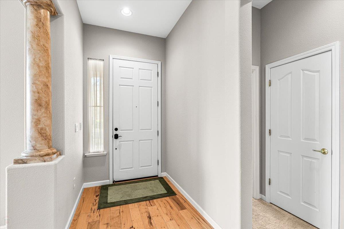 Oakdale, California, 95361, United States, 3 Bedrooms Bedrooms, ,2 BathroomsBathrooms,Residential,For Sale,2005405