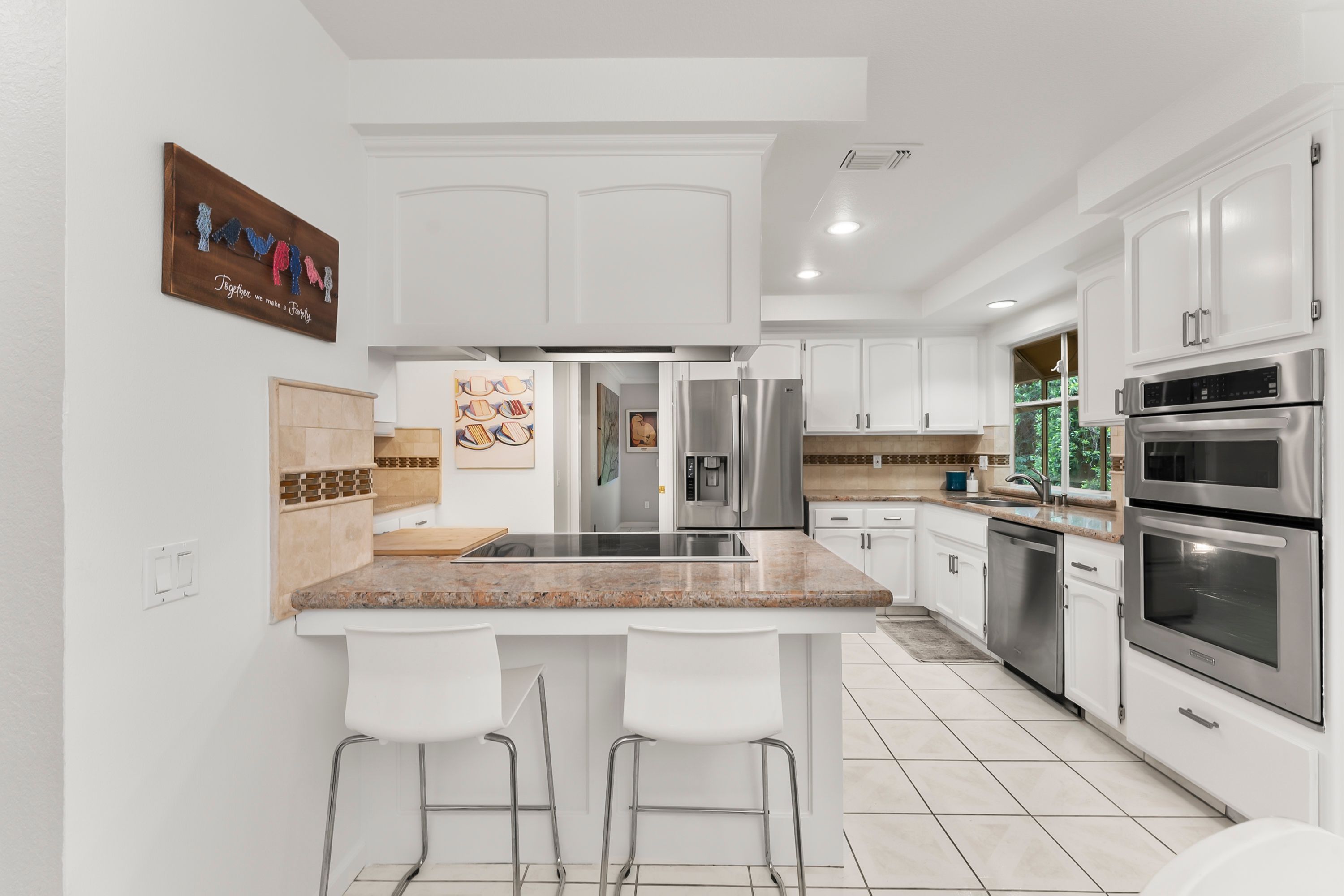  2230 Hillcrest Way, Carmichael, CA 95608 - 物件實景