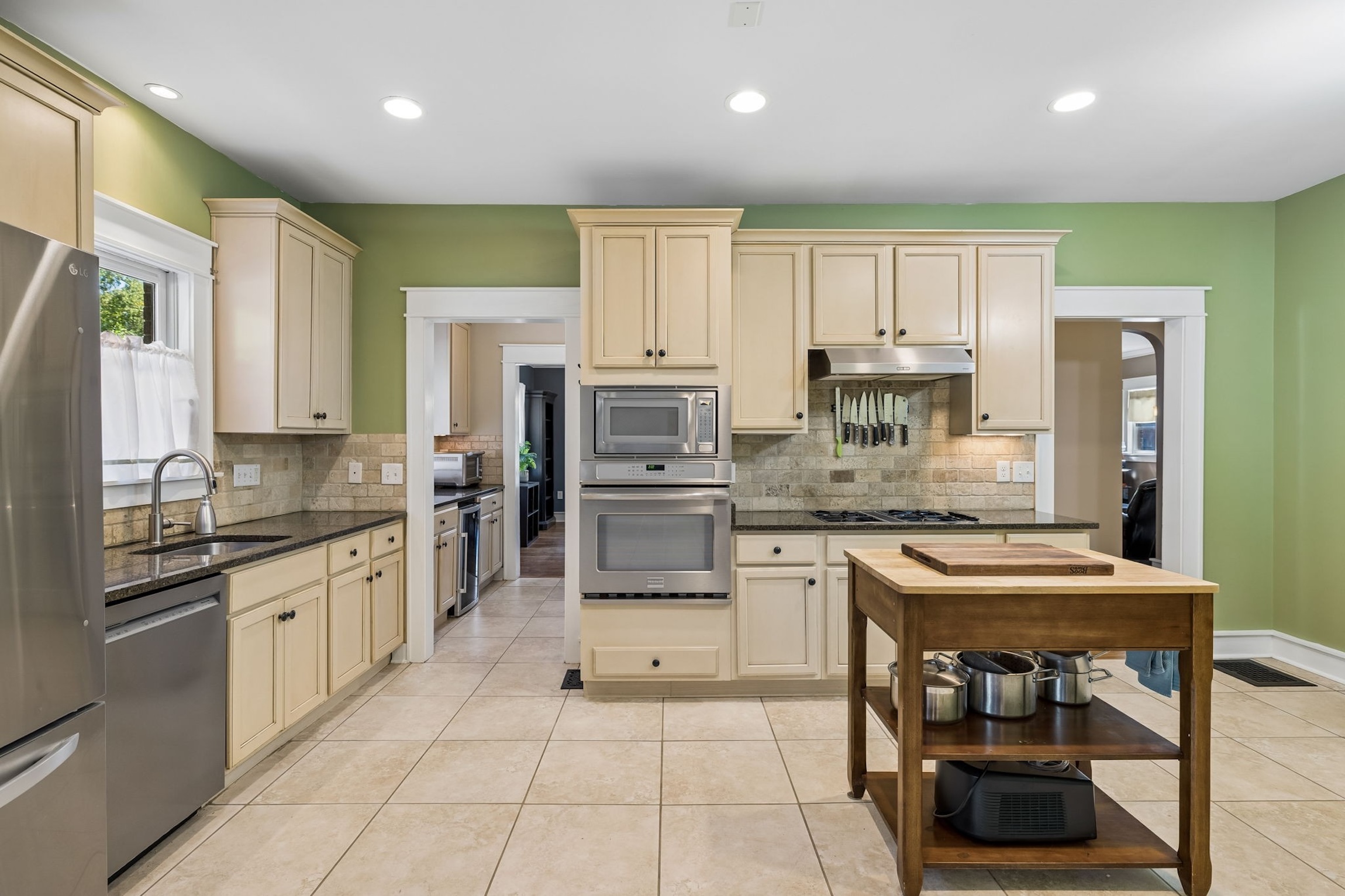  611 Fatherland St, Nashville, TN, 37206 - 物件實景