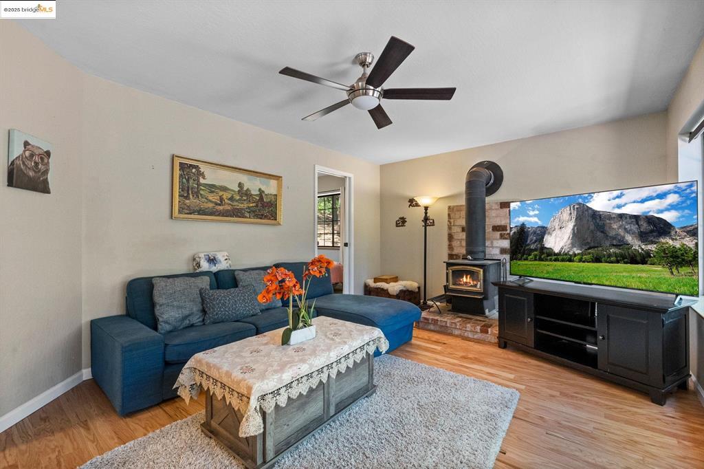 Twain Harte, California, 95383, United States, 5 Bedrooms Bedrooms, ,4 BathroomsBathrooms,Residential,For Sale,1791709