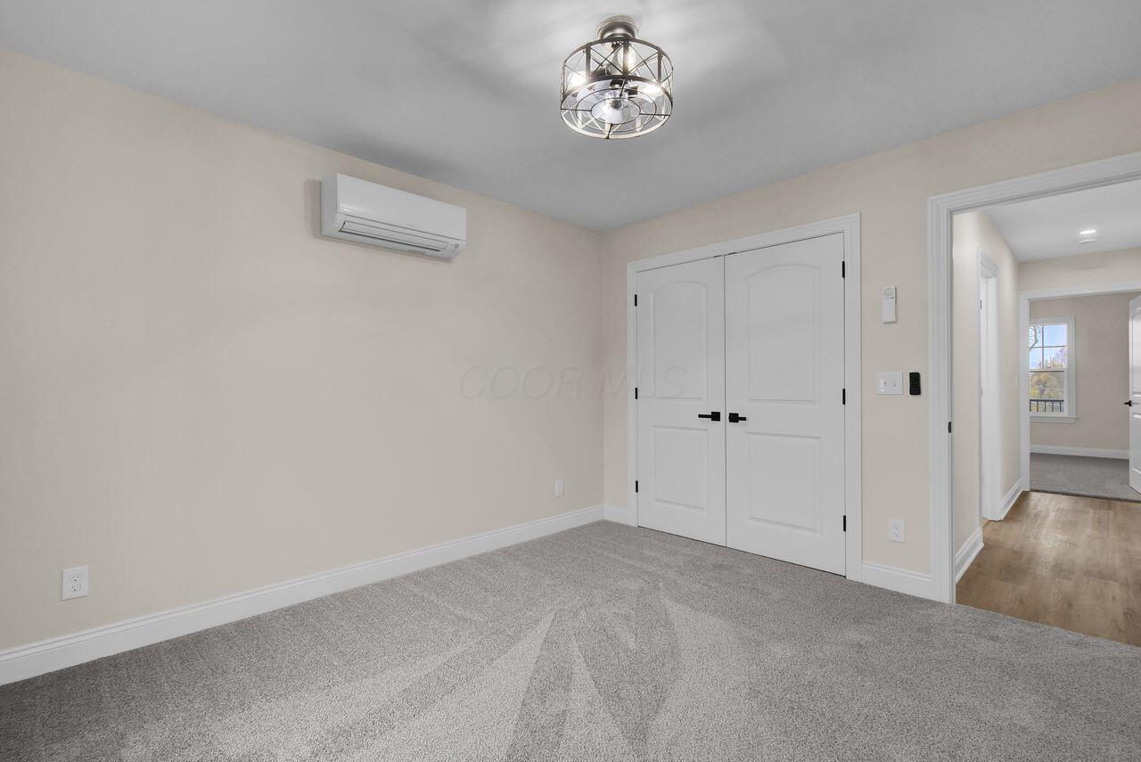 Thornville, Ohio, 43076, United States, 4 Bedrooms Bedrooms, ,4 BathroomsBathrooms,Residential,For Sale,1998970