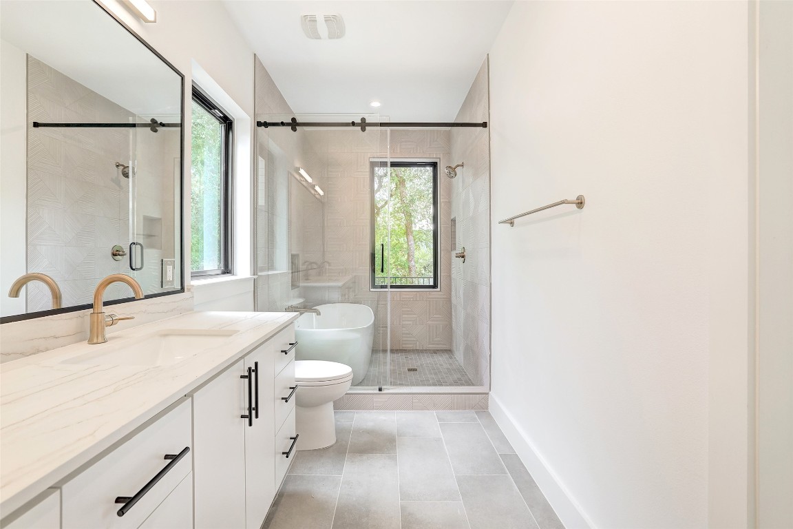 Austin, Texas, 78704, United States, 2 Bedrooms Bedrooms, ,3 BathroomsBathrooms,Residential,For Sale,1901226