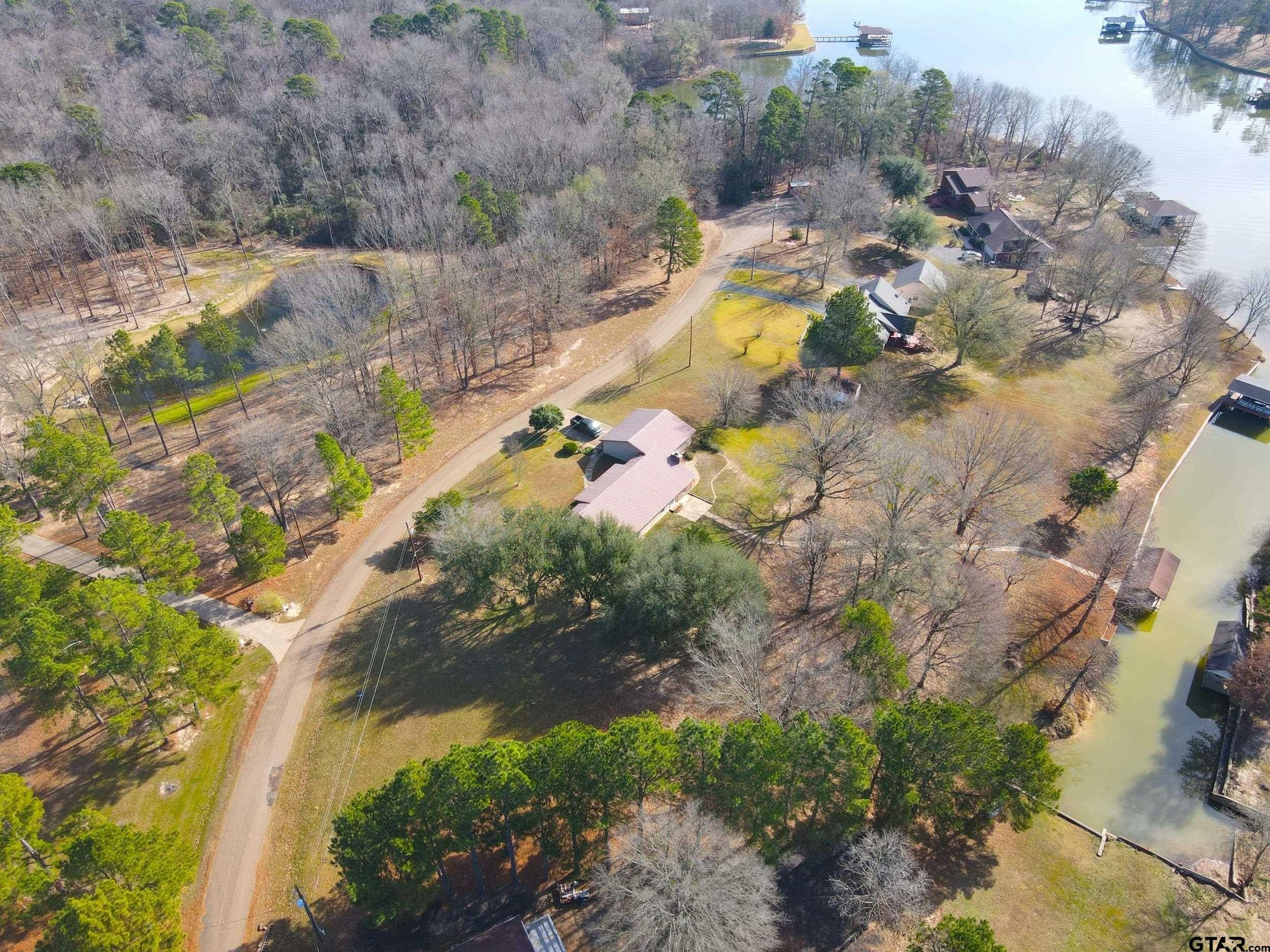 Pittsburg, Texas, 75686, United States, 3 Bedrooms Bedrooms, ,2 BathroomsBathrooms,Residential,For Sale,2008621