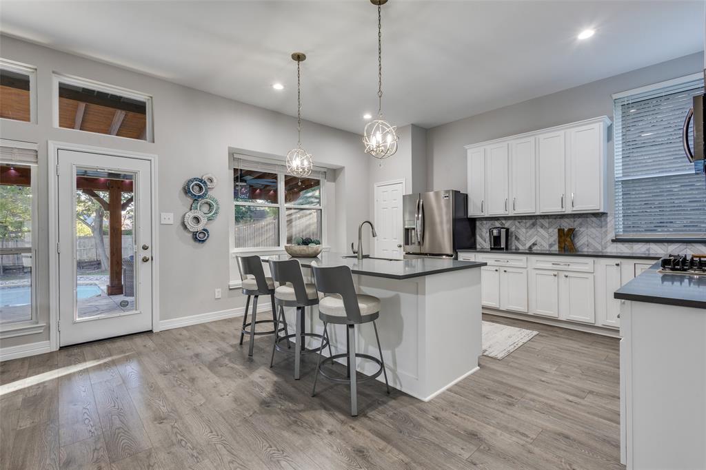 Flower Mound, Texas, 75028, United States, 4 Bedrooms Bedrooms, ,2 BathroomsBathrooms,Residential,For Sale,1902144