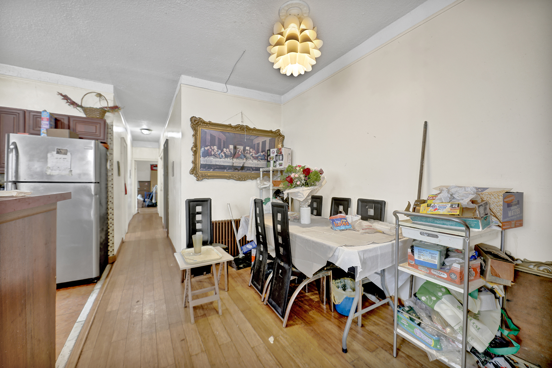 Brooklyn, New York, 11235, United States, 6 Bedrooms Bedrooms, ,3 BathroomsBathrooms,Residential,For Sale,1830542