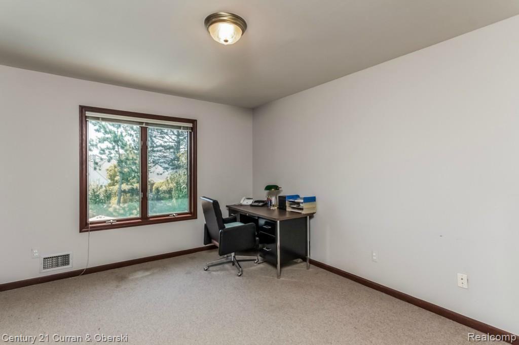Farmington Hills, Michigan, 48331, United States, 6 Bedrooms Bedrooms, ,7 BathroomsBathrooms,Residential,For Sale,1914340