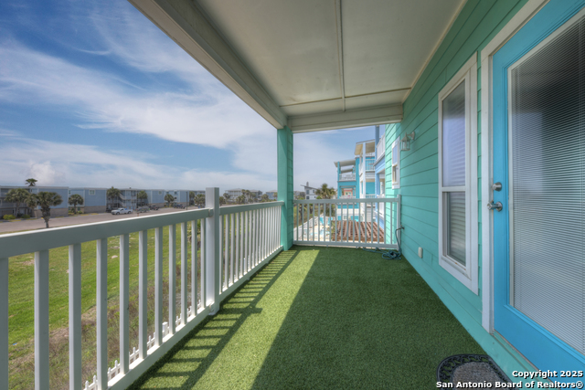 Port Aransas, Texas, 78373, United States, 4 Bedrooms Bedrooms, ,4 BathroomsBathrooms,Residential,For Sale,1839202