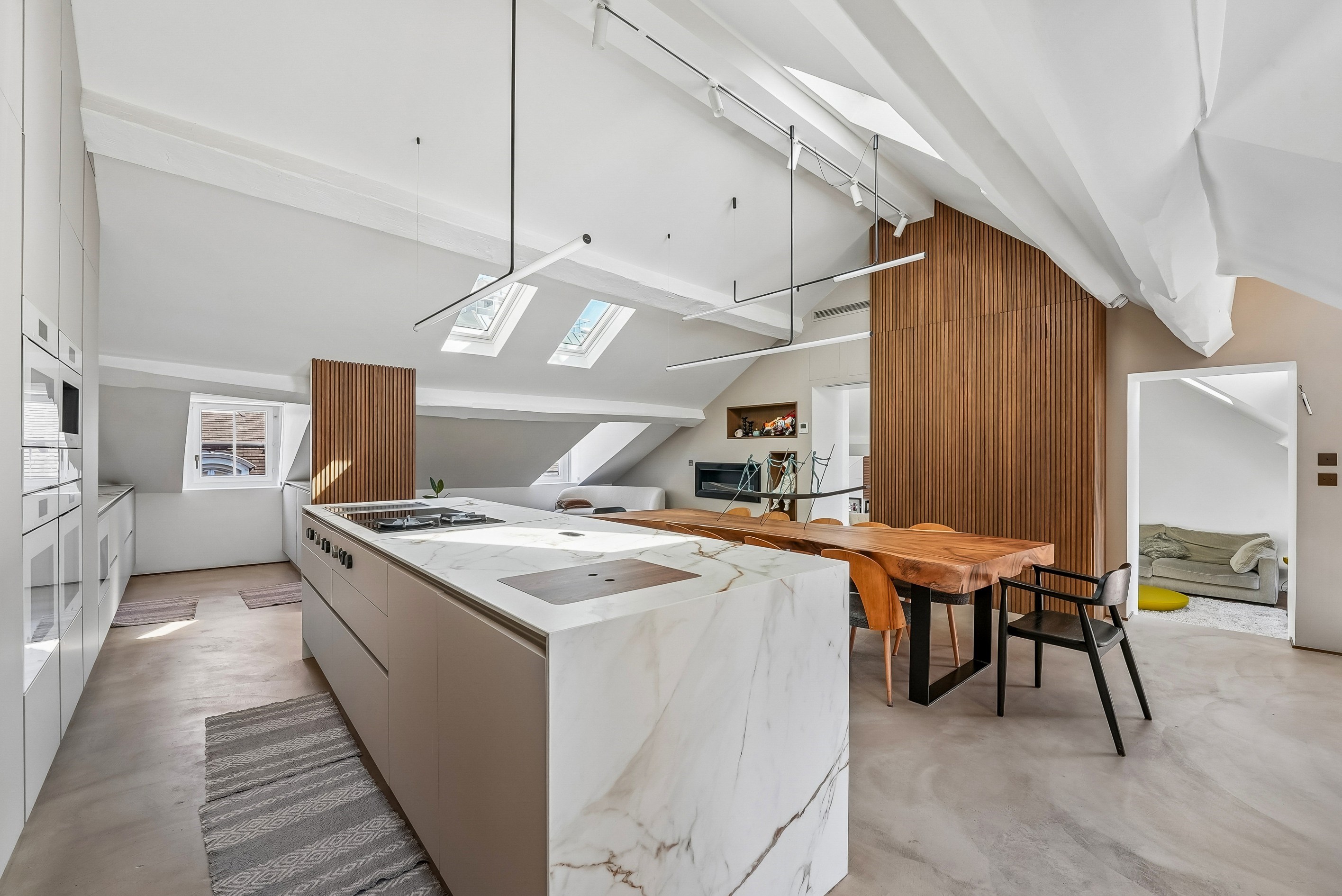  Exceptional top-floor apartment with a terrace - 物件實景