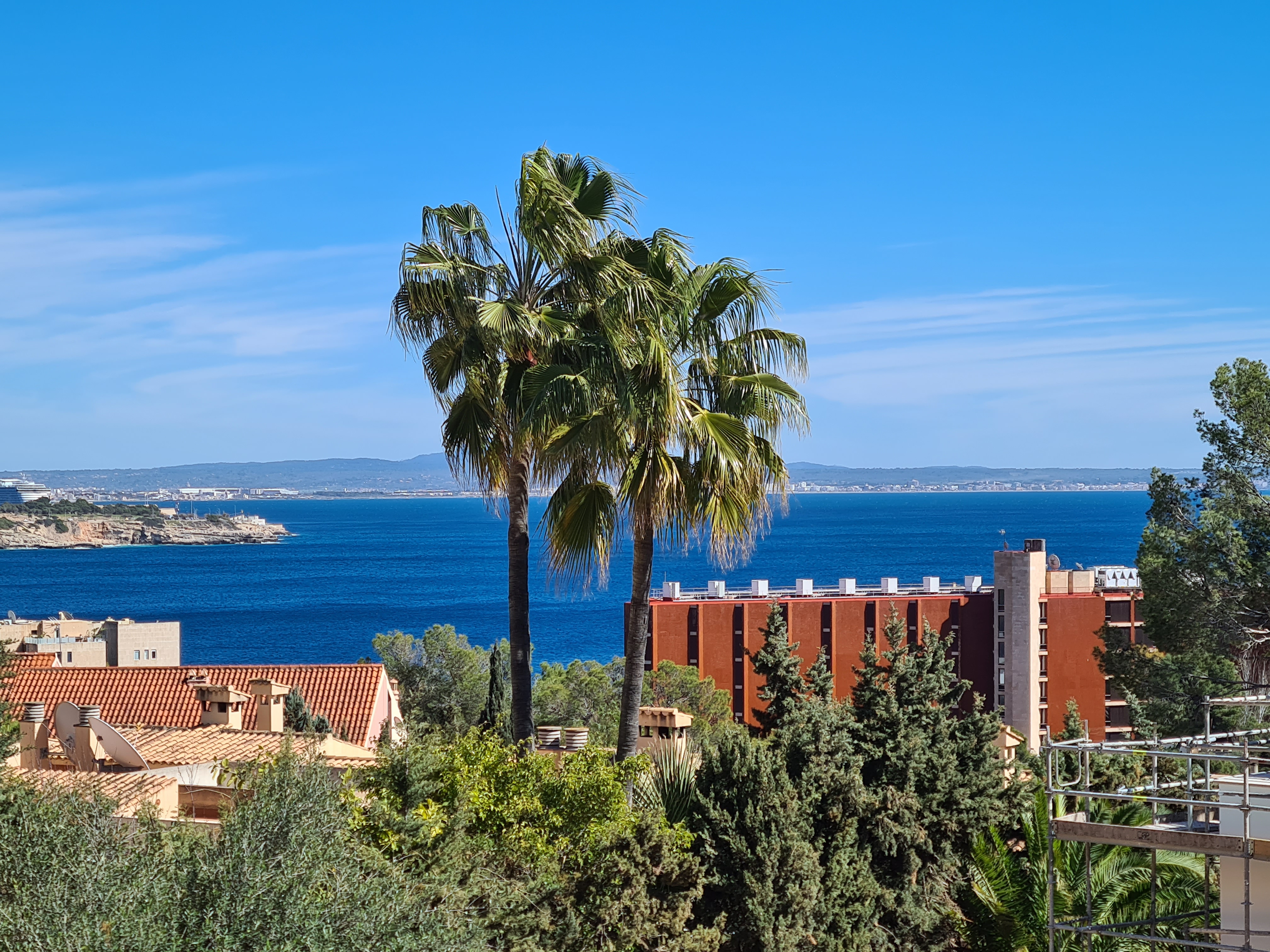  Sea view apartment with private garden in Cas Català - 物件實景