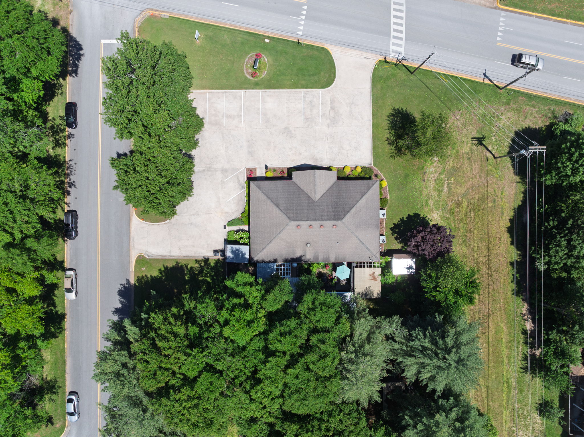 Florence, Alabama, 35630, United States, 1 Bedroom Bedrooms, ,2 BathroomsBathrooms,Residential,For Sale,1807025