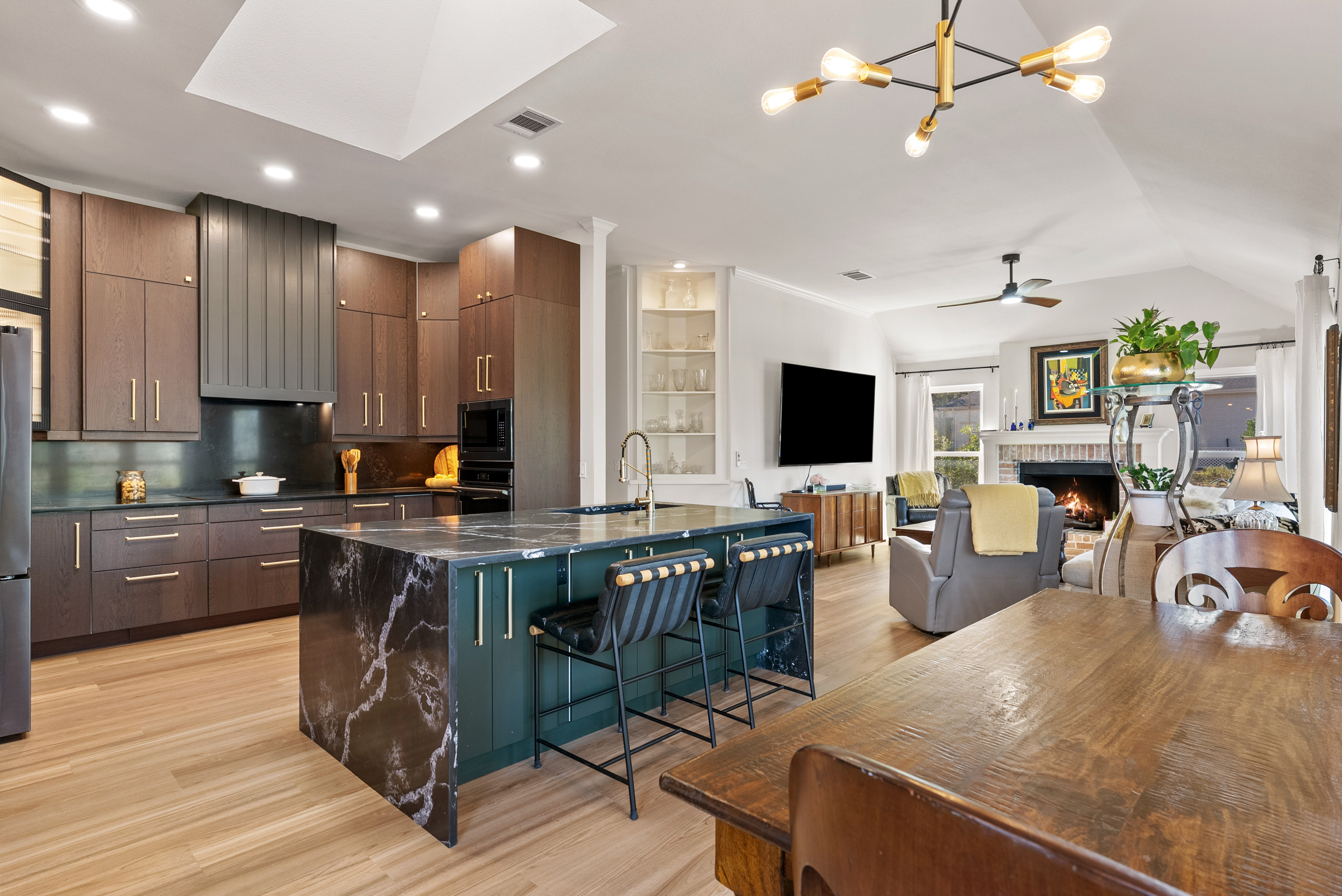  Updated Single-Story Living in the Heart of Lakeway - 物件實景