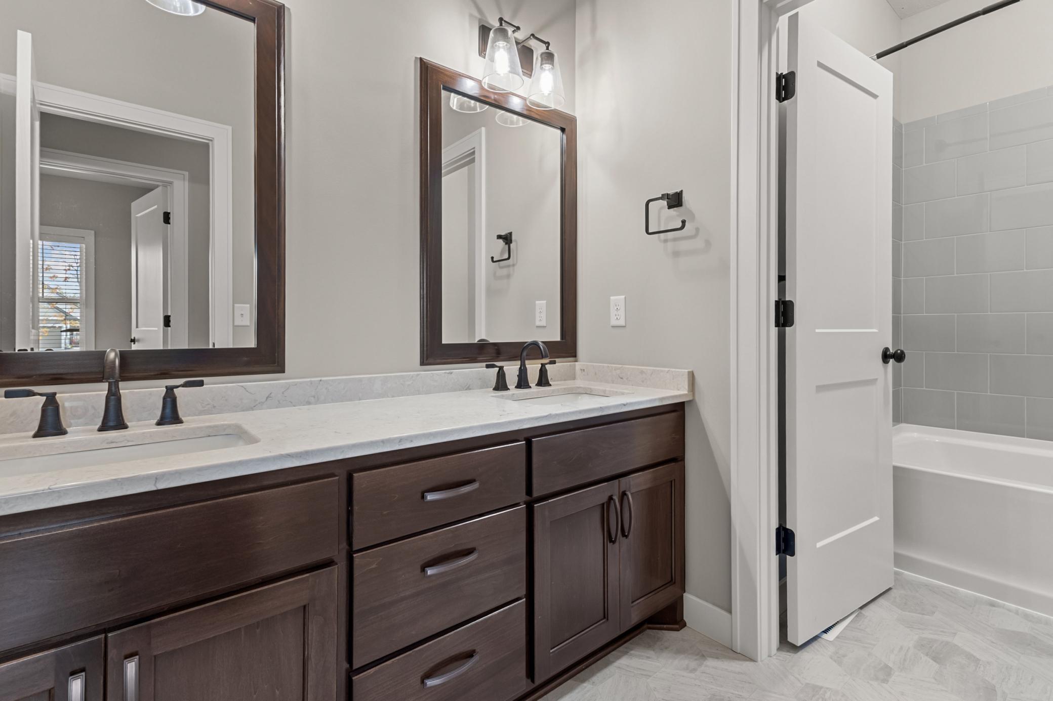 Dayton, Minnesota, 55327, United States, 5 Bedrooms Bedrooms, ,3 BathroomsBathrooms,Residential,For Sale,2001917