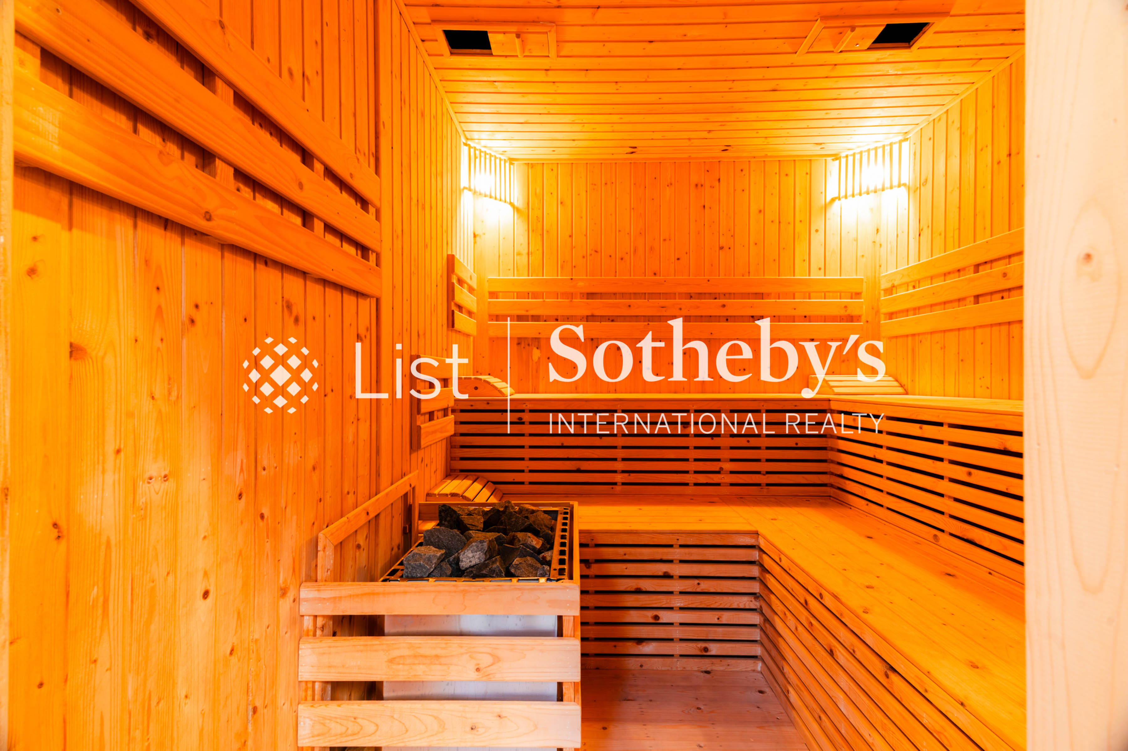  Nai Harn Baan Bua  Baan Project Komuth (Courtyard loft villa) - 物件實景