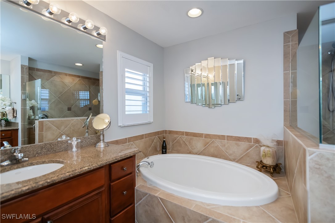 Estero, Florida, 33967, United States, 2 Bedrooms Bedrooms, ,3 BathroomsBathrooms,Residential,For Sale,1921587