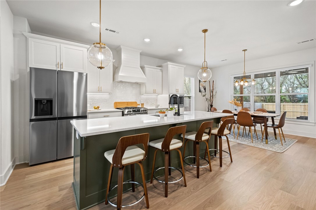 Bentonville, Arkansas, 72713, United States, 4 Bedrooms Bedrooms, ,3 BathroomsBathrooms,Residential,For Sale,2002905