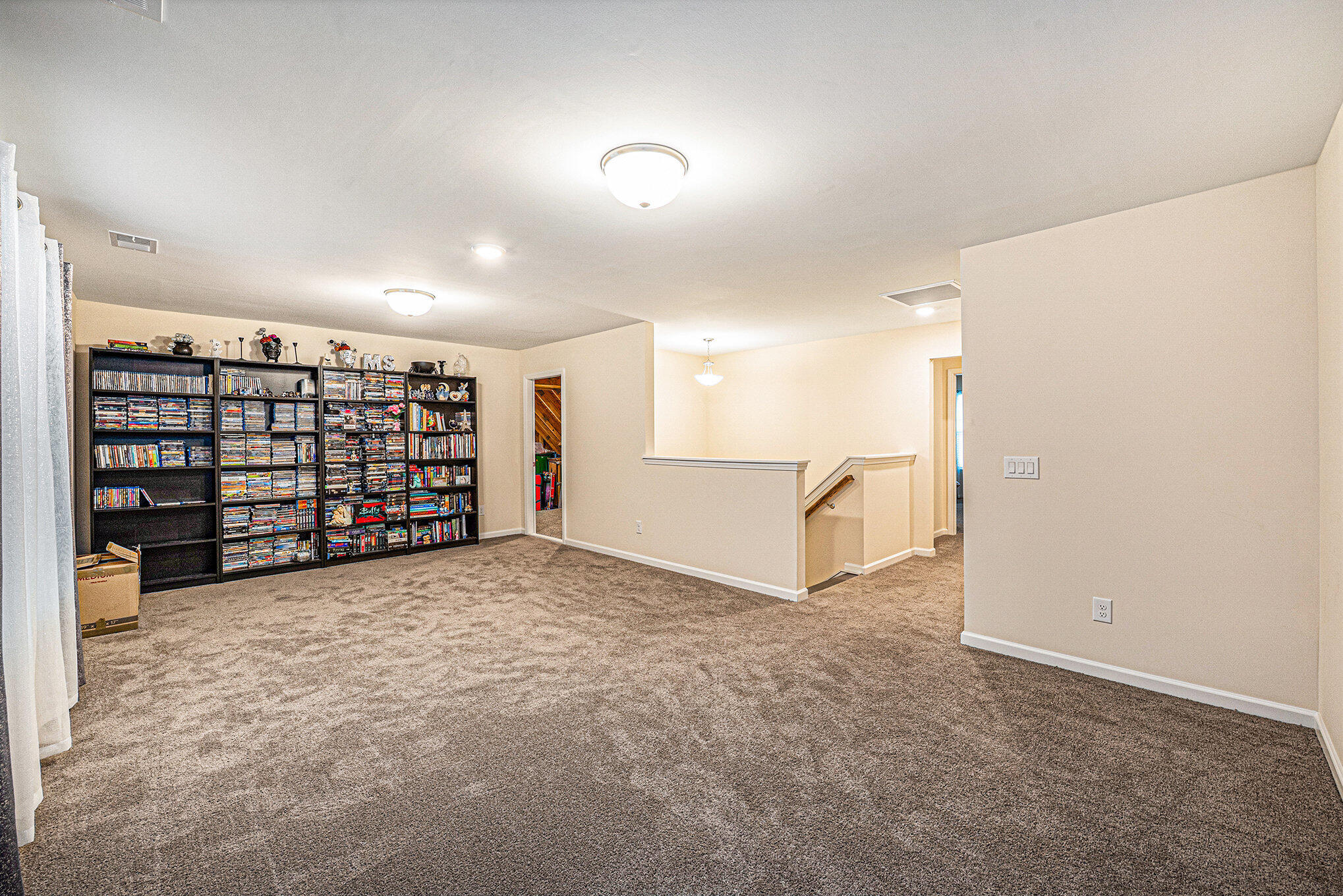 Summerville, South Carolina, 29486, United States, 4 Bedrooms Bedrooms, ,3 BathroomsBathrooms,Residential,For Sale,1882681