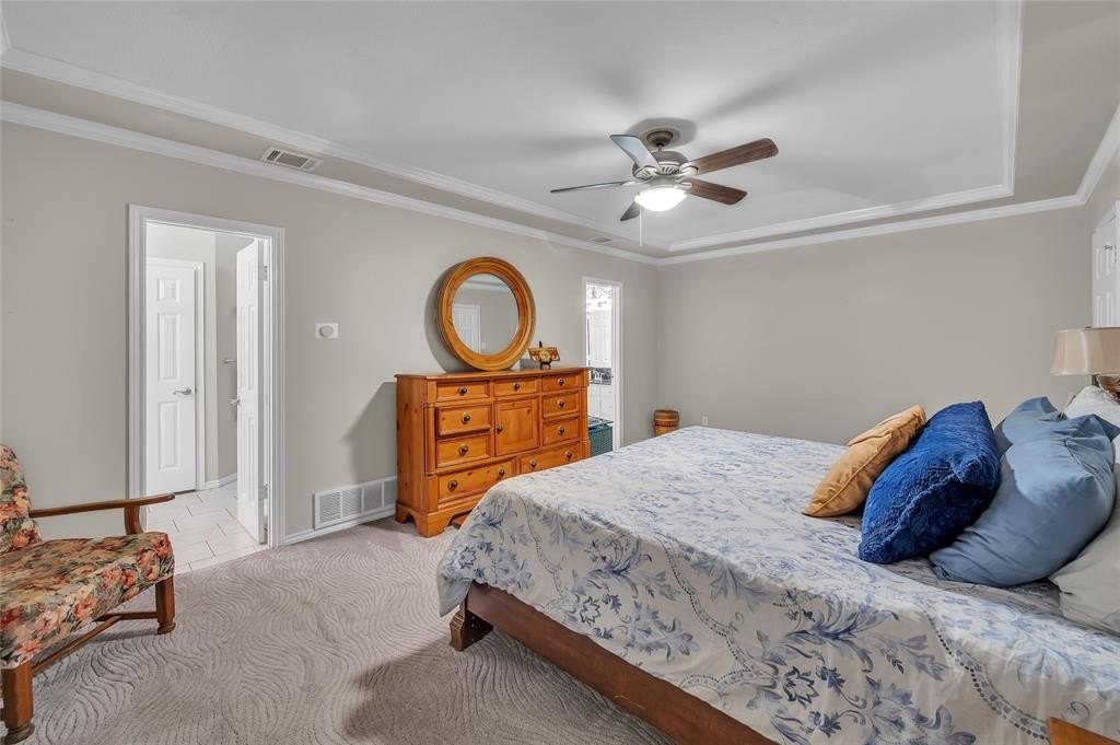 Bedford, Texas, 76021, United States, 4 Bedrooms Bedrooms, ,4 BathroomsBathrooms,Residential,For Sale,1978202