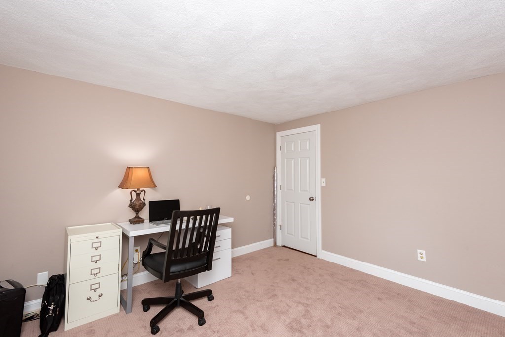 15 Bradford Street Street, Malden, Massachusetts, 02148, United States, 4 Bedrooms Bedrooms, ,3 BathroomsBathrooms,Residential,For Sale,15 Bradford Street Street,1010579