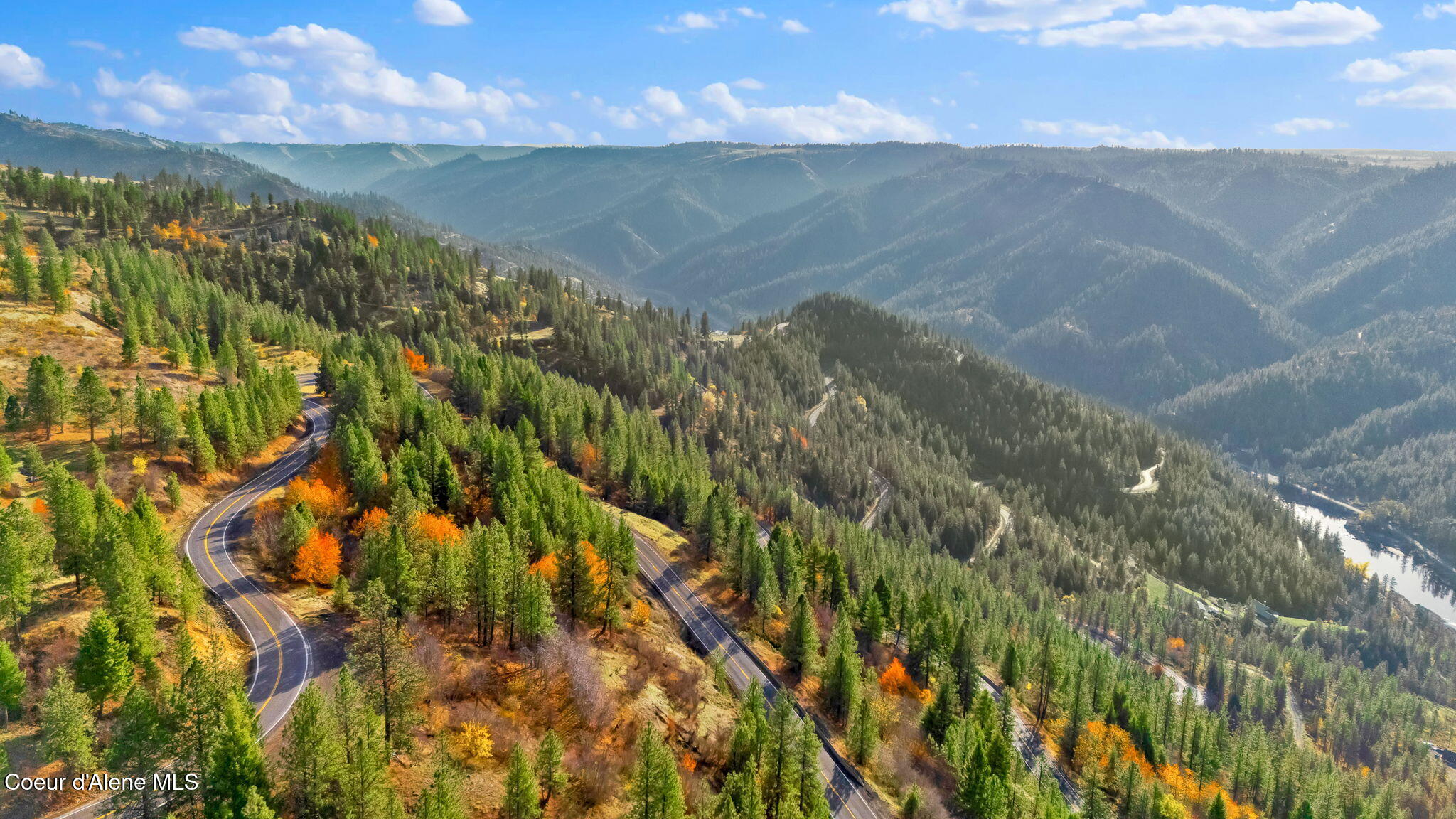 Orofino, Idaho, 83544, United States, 4 Bedrooms Bedrooms, ,Residential,For Sale,1991017