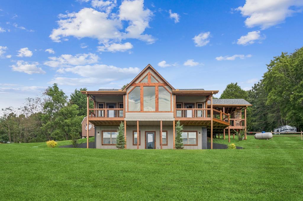 Morganton, Georgia, 30560, United States, 4 Bedrooms Bedrooms, ,3 BathroomsBathrooms,Residential,For Sale,1929478