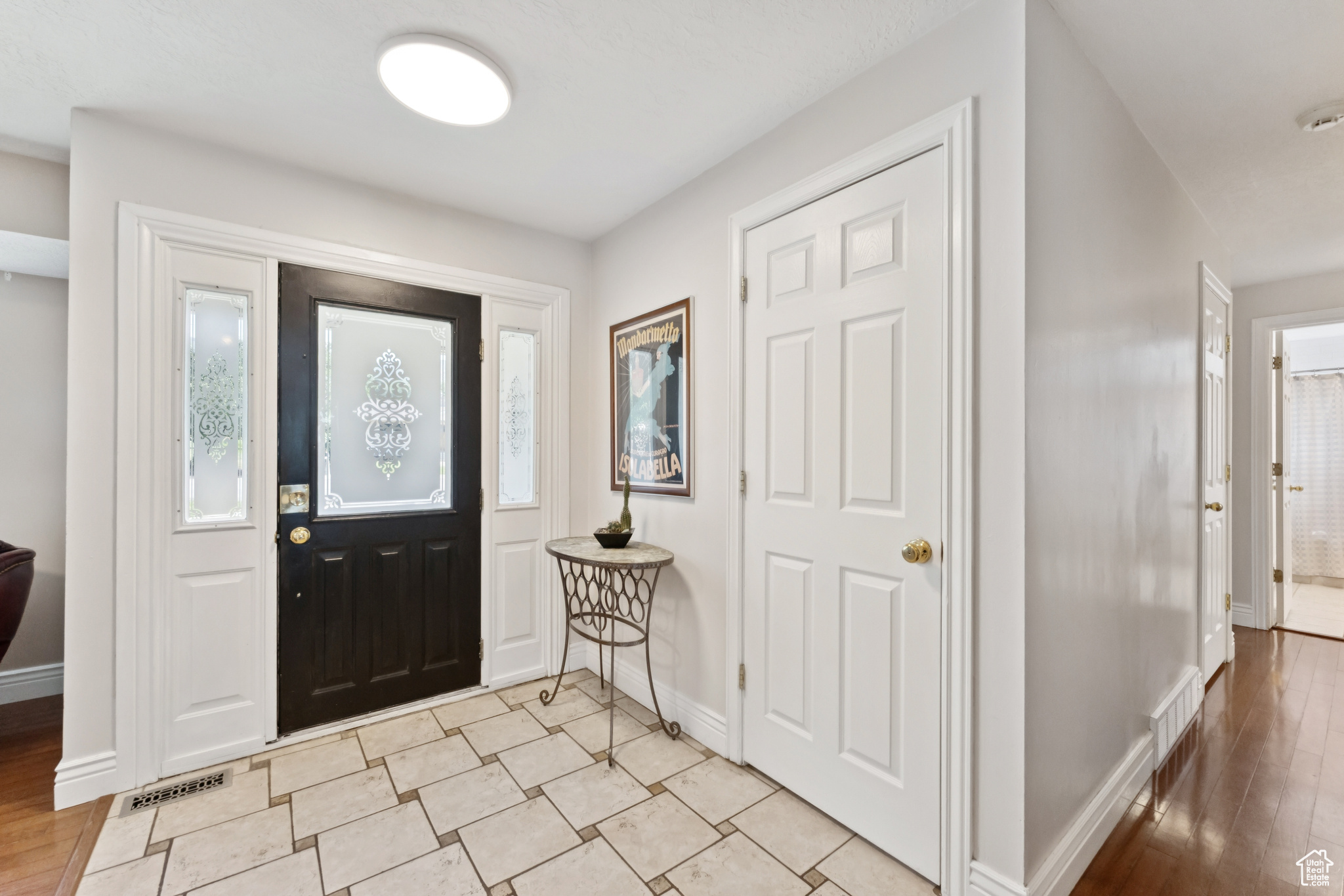Draper, Utah, 84020, United States, 6 Bedrooms Bedrooms, ,4 BathroomsBathrooms,Residential,For Sale,1848551