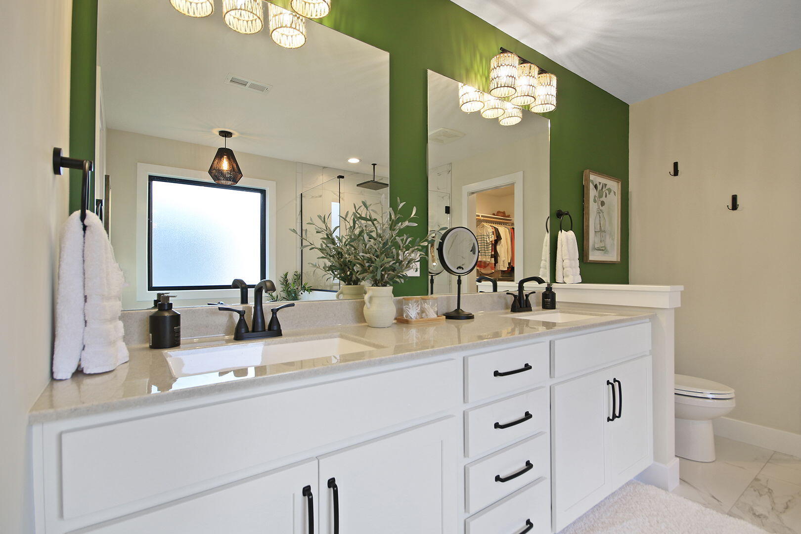 COLUMBIA, Missouri, 65201, United States, 3 Bedrooms Bedrooms, ,2 BathroomsBathrooms,Residential,For Sale,1984001